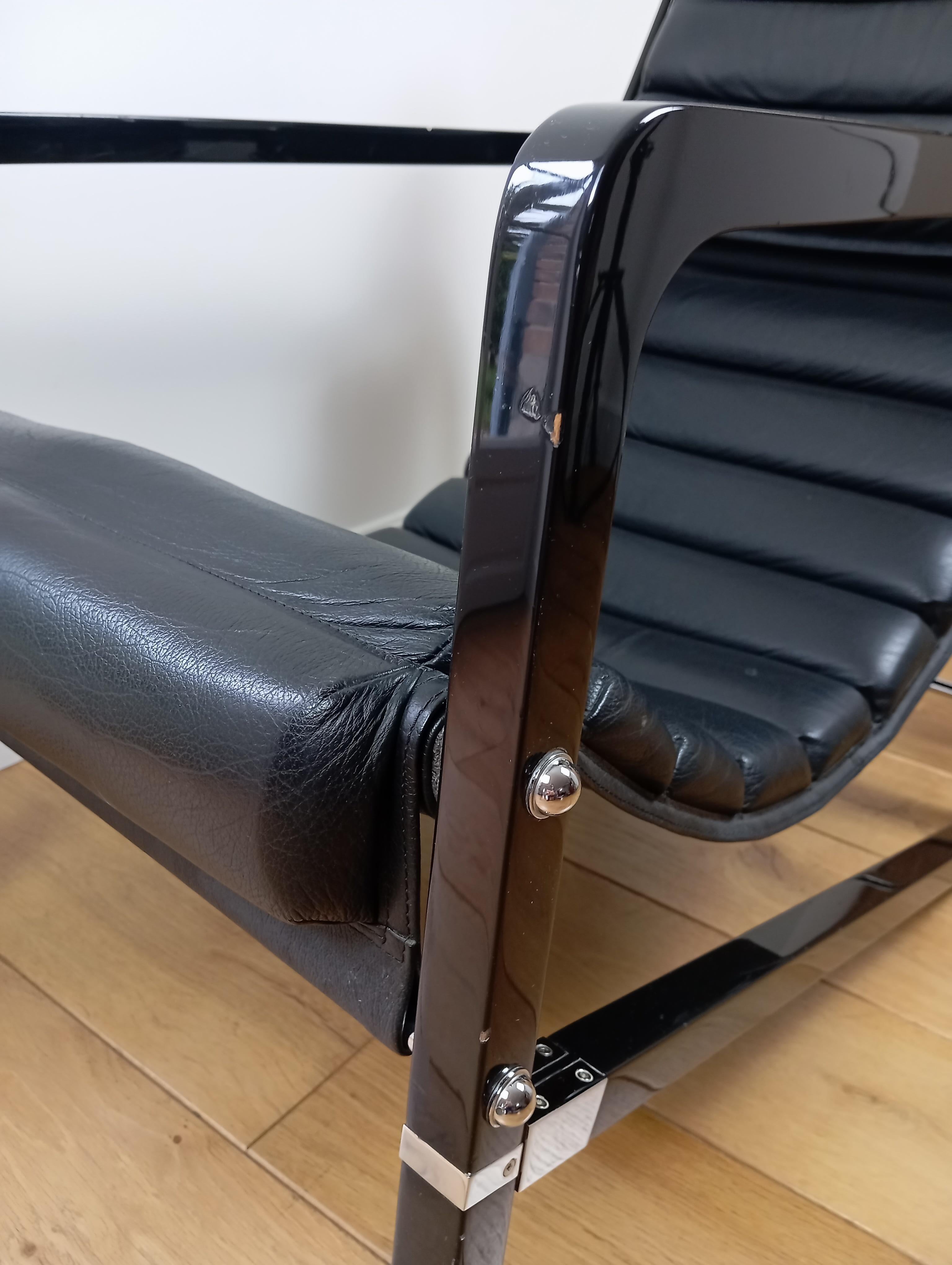 Paire de fauteuils par Eileen Gray Edition Ecart international en vente 2