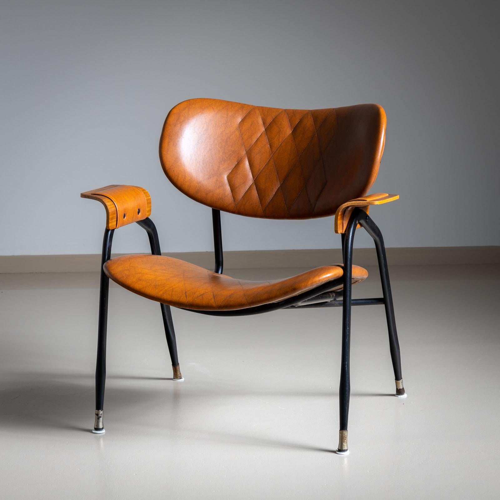 20ième siècle Paire de fauteuils par Gastone Rinaldi pour Rima, Italie années 1950 en vente