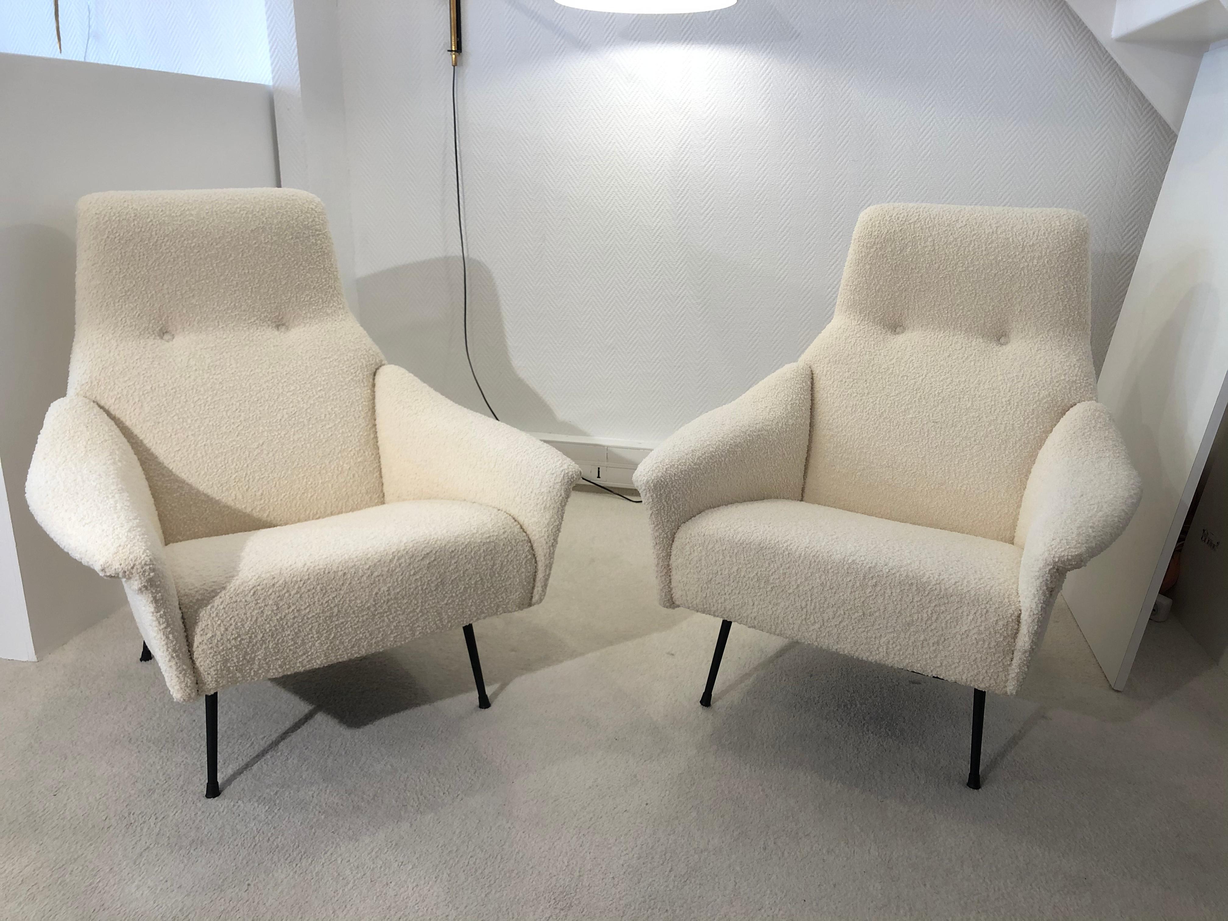 Pair of armchairs by Guy Besnard
From 1950
Black metal and fabric by bison Bruneel.