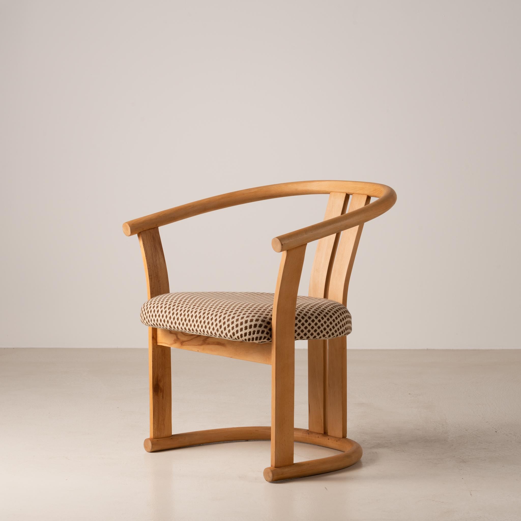Akita bentwood reclining chair outlet