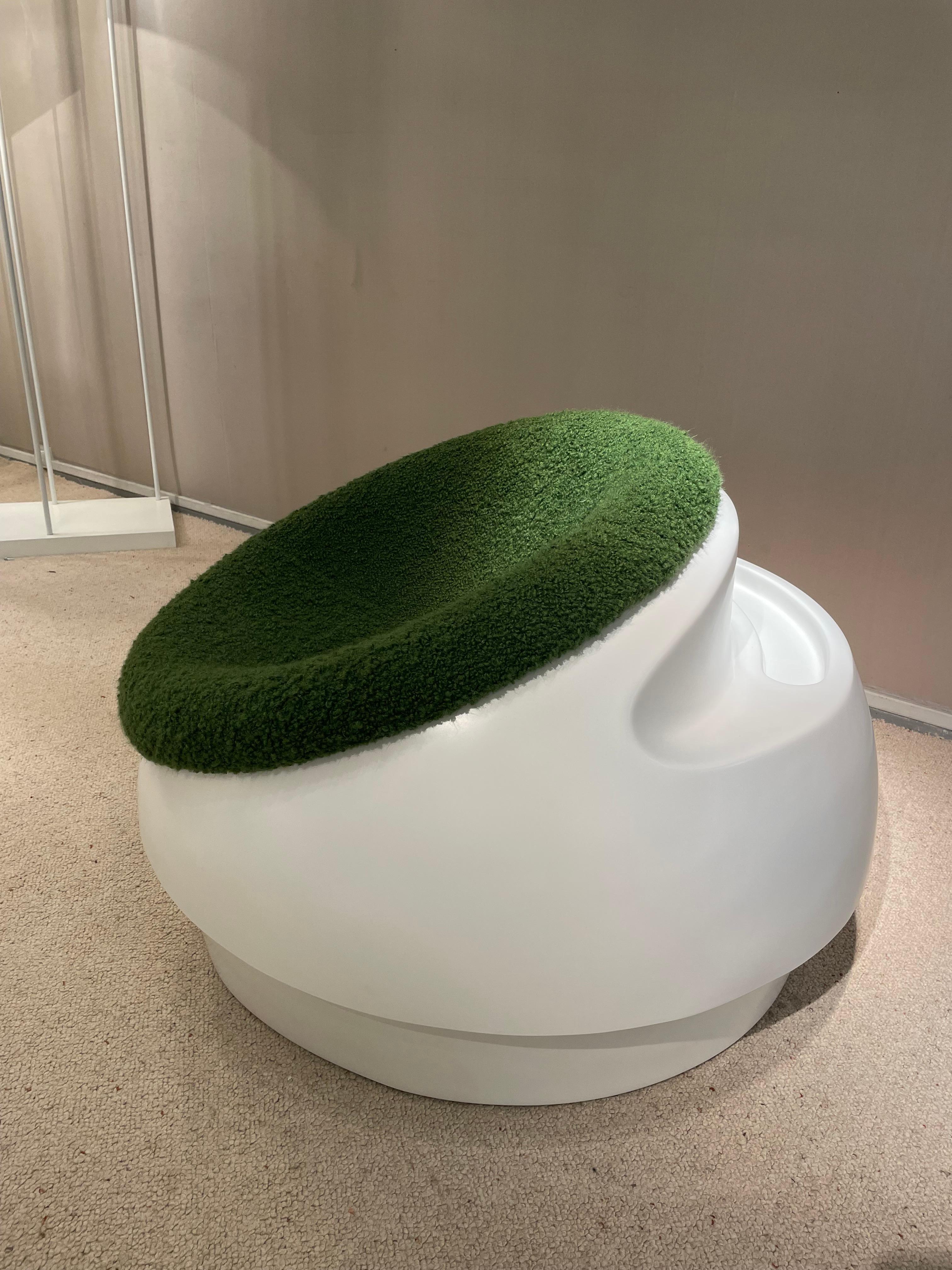 Paar Sessel des italienischen Designers Mario SABOT (Postmoderne) im Angebot