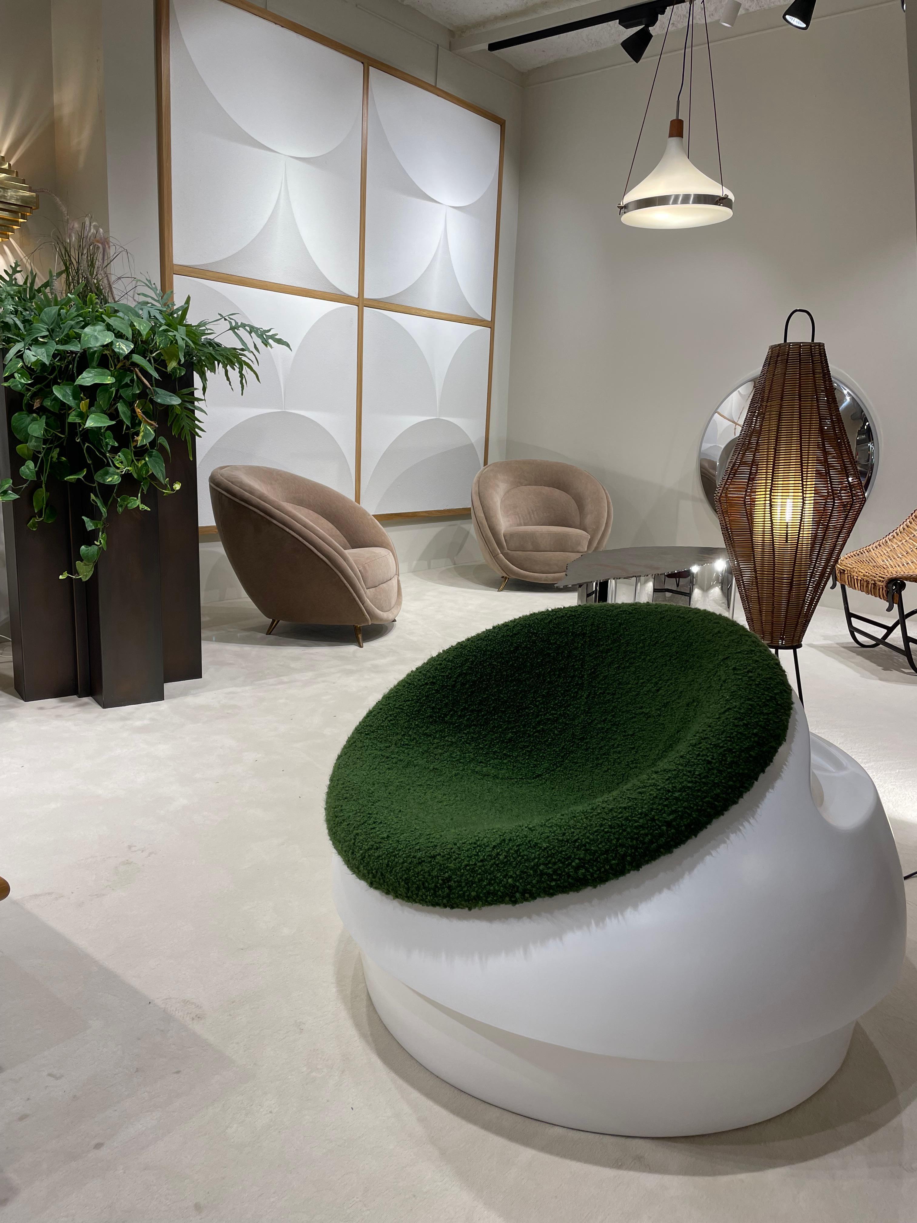 Paar Sessel des italienischen Designers Mario SABOT (Textil) im Angebot