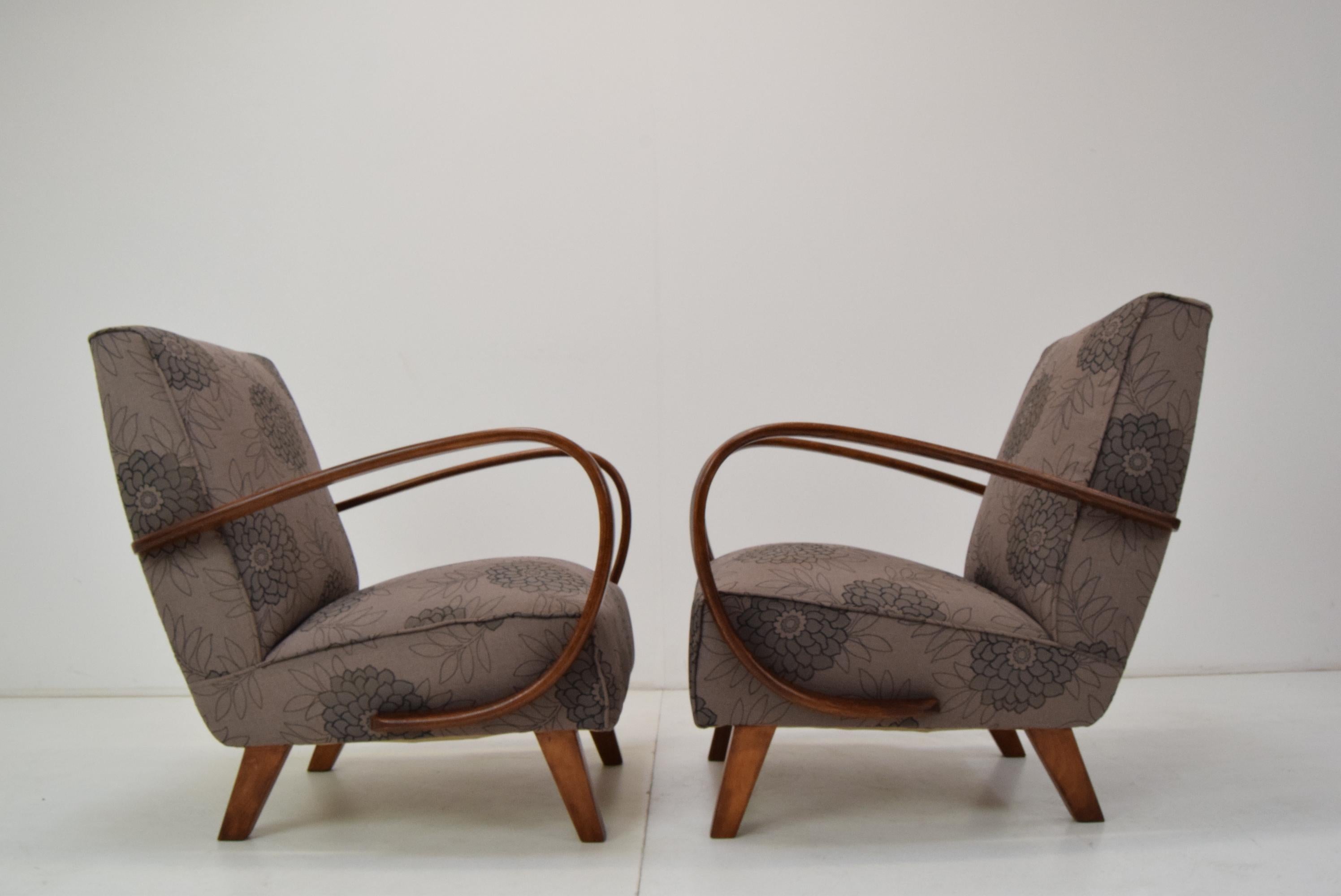 Fabric Pair of Armchairs by Jindrich Halabala, 1950's For Sale