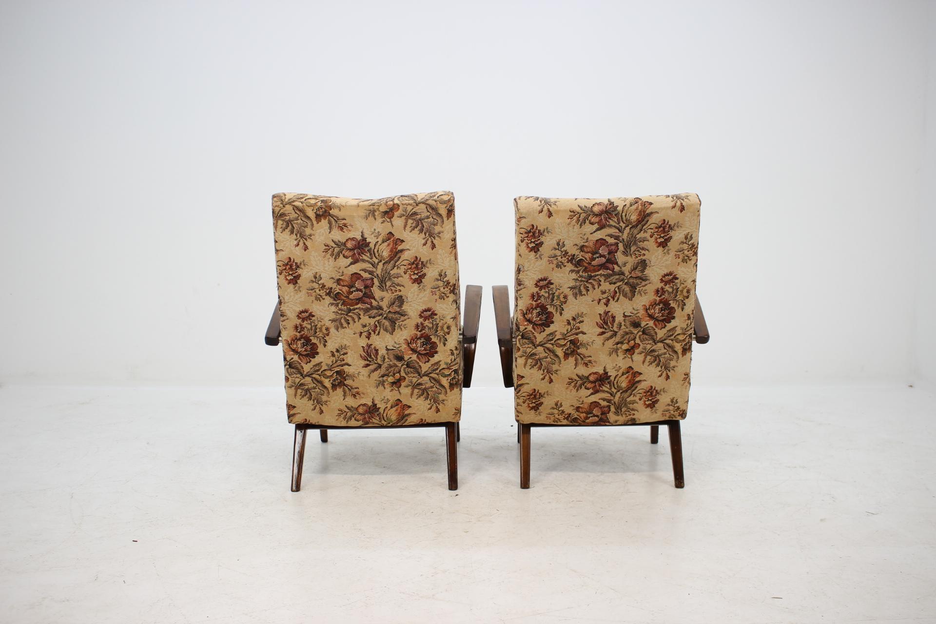 Mid-20th Century Pair of Armchairs by Jindřich Halabala, 1960s
