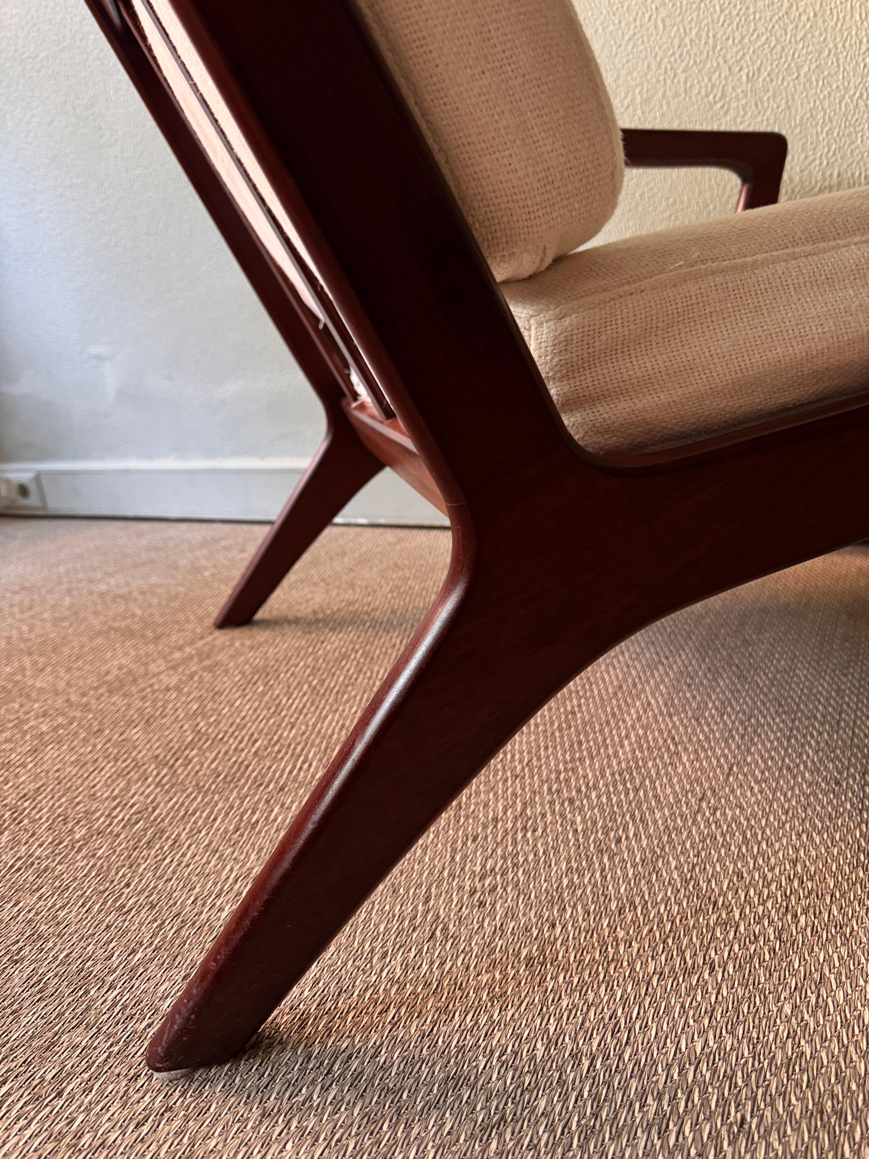 Pair of Armchairs by José Cruz de Carvalho for Altamira, Portugal 1960’s For Sale 12