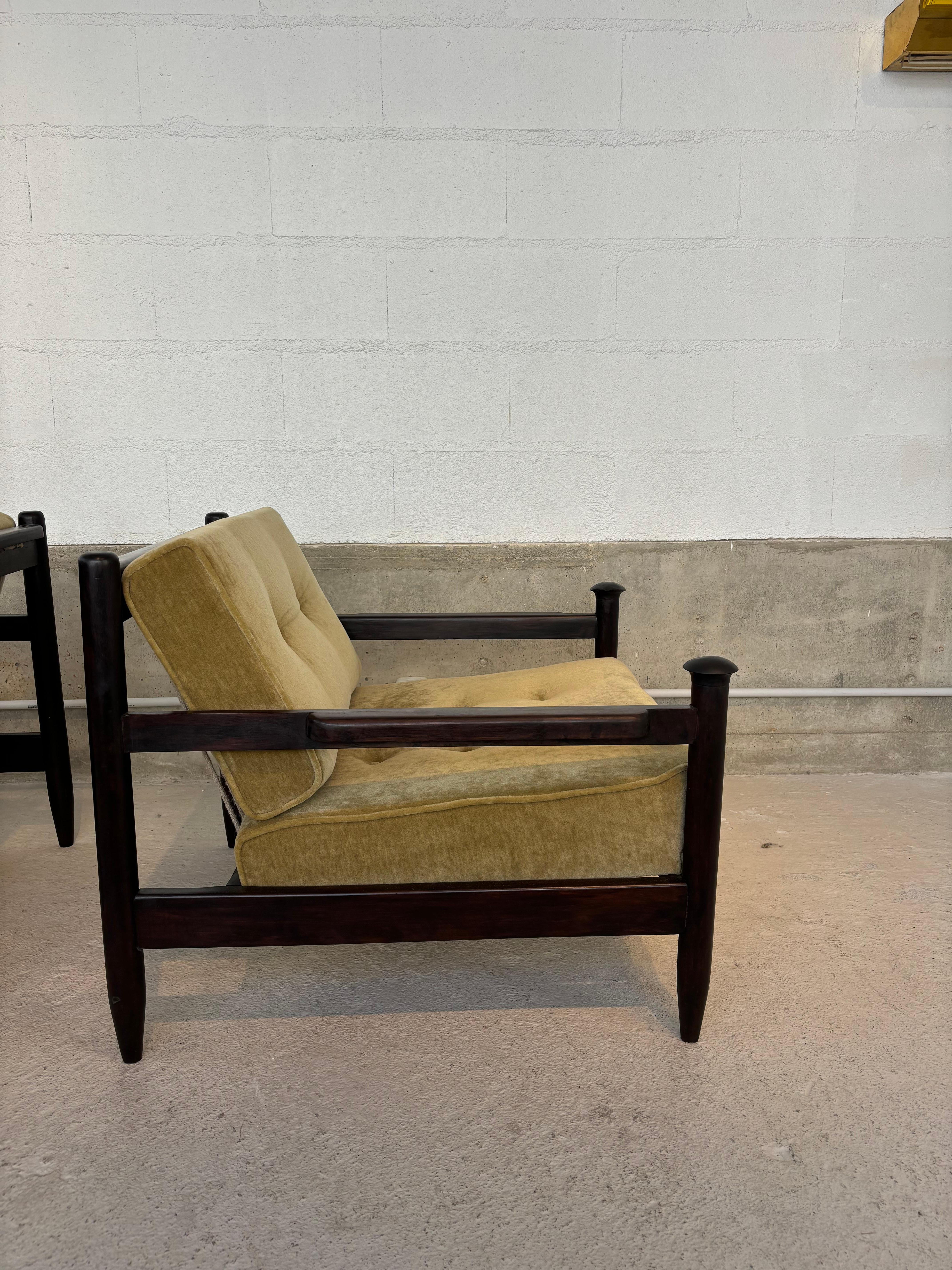 Paire de fauteuils de Michel Arnoult en vente 11
