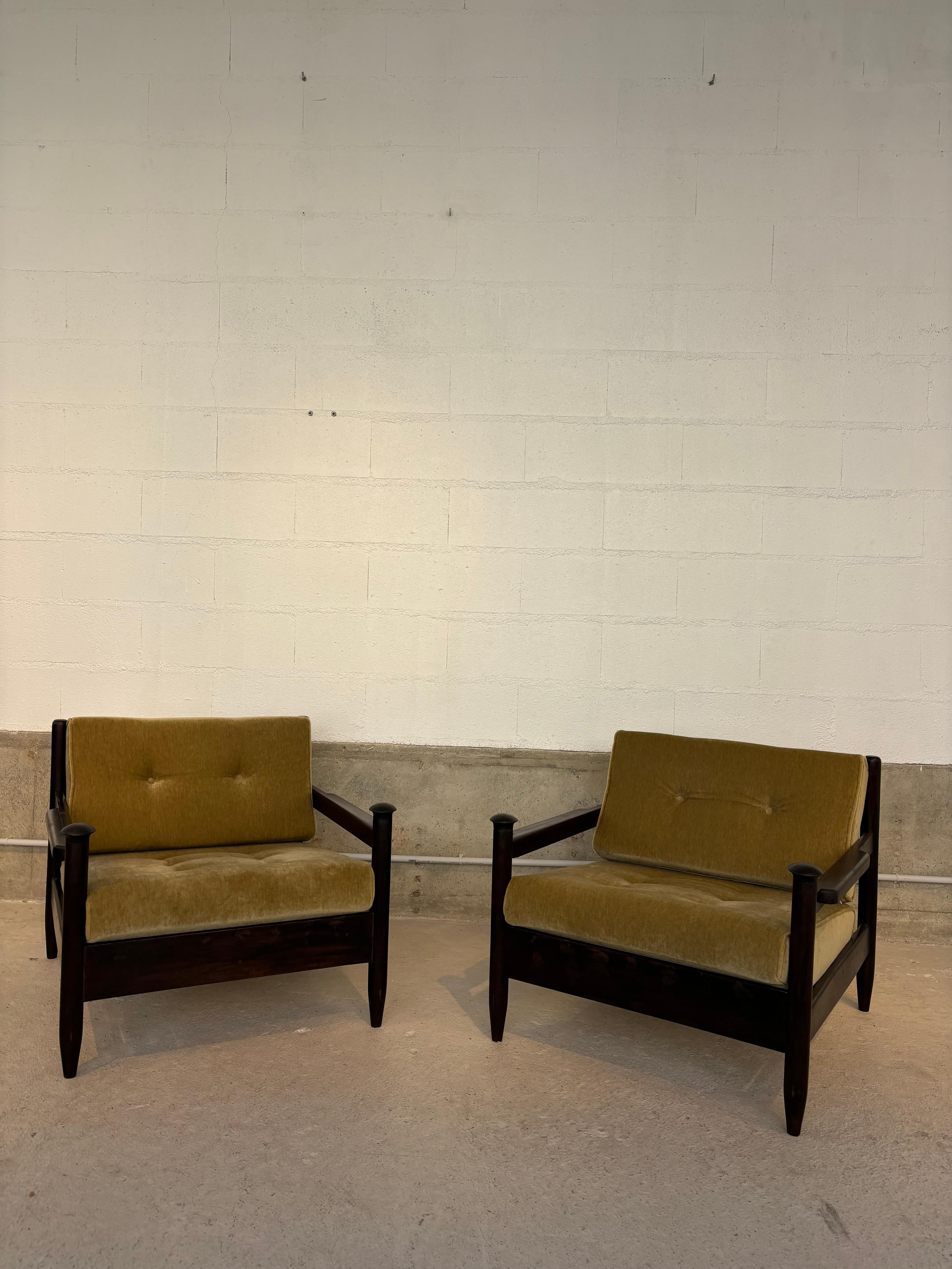 Mid-Century Modern Paire de fauteuils de Michel Arnoult en vente