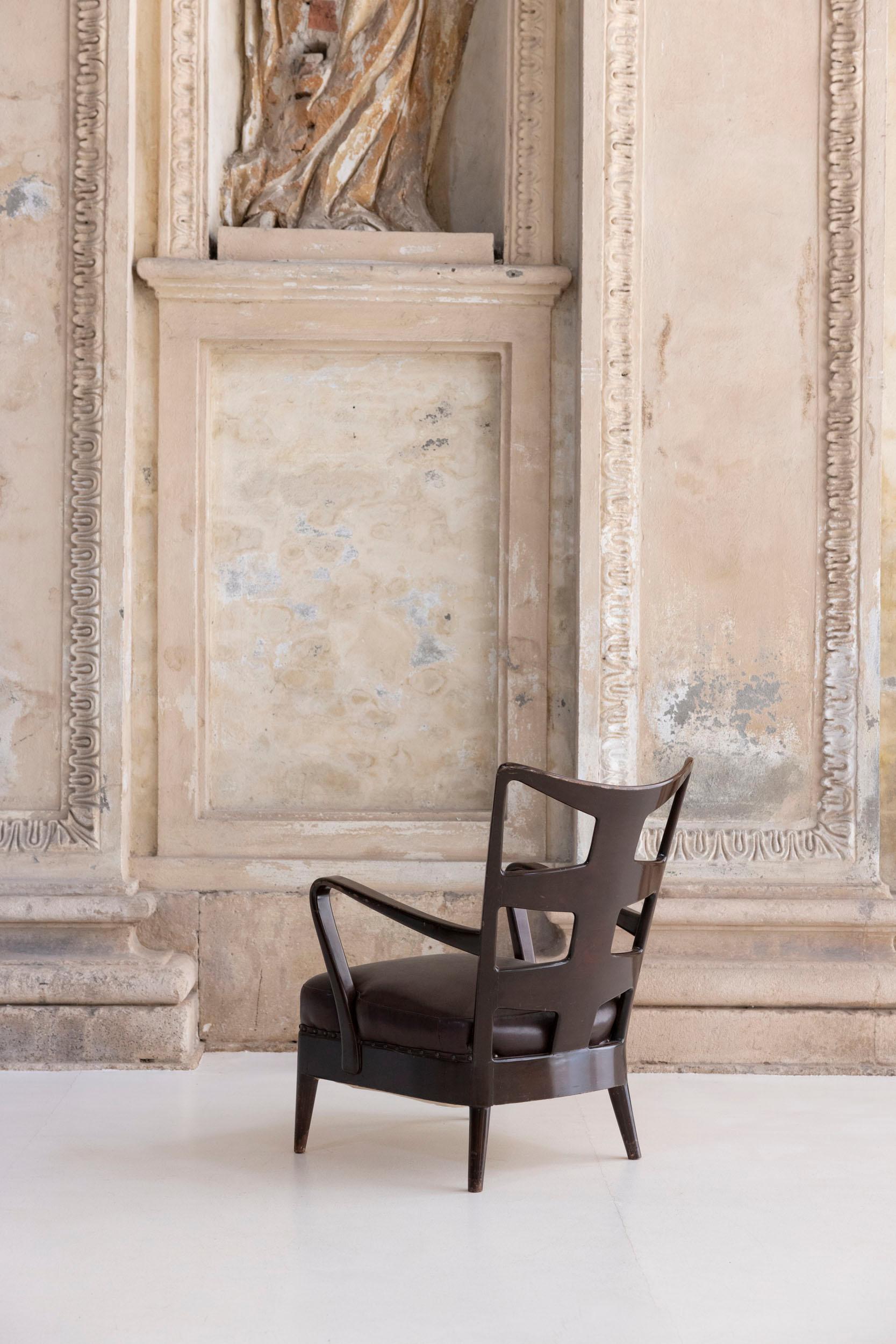 Pair of armchairs by Osvaldo Borsani, model 6575 For Sale 1