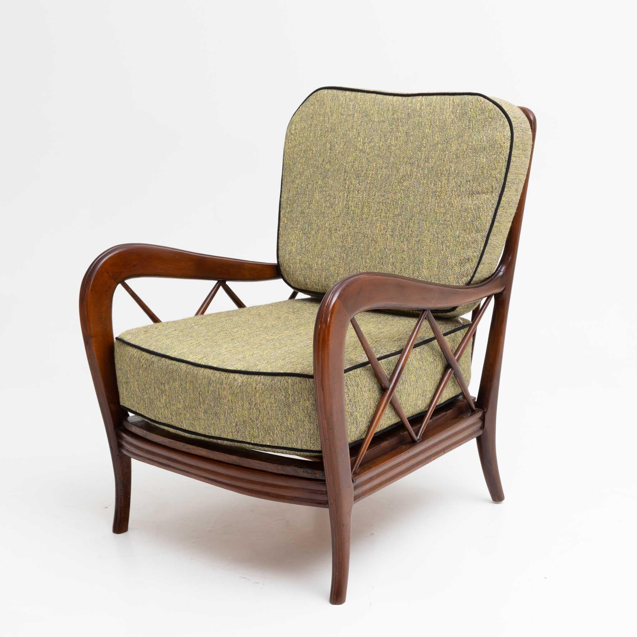 Italian Pair of green Armchairs by Paolo Buffa, polished and reupholstered, Italy, 1940s