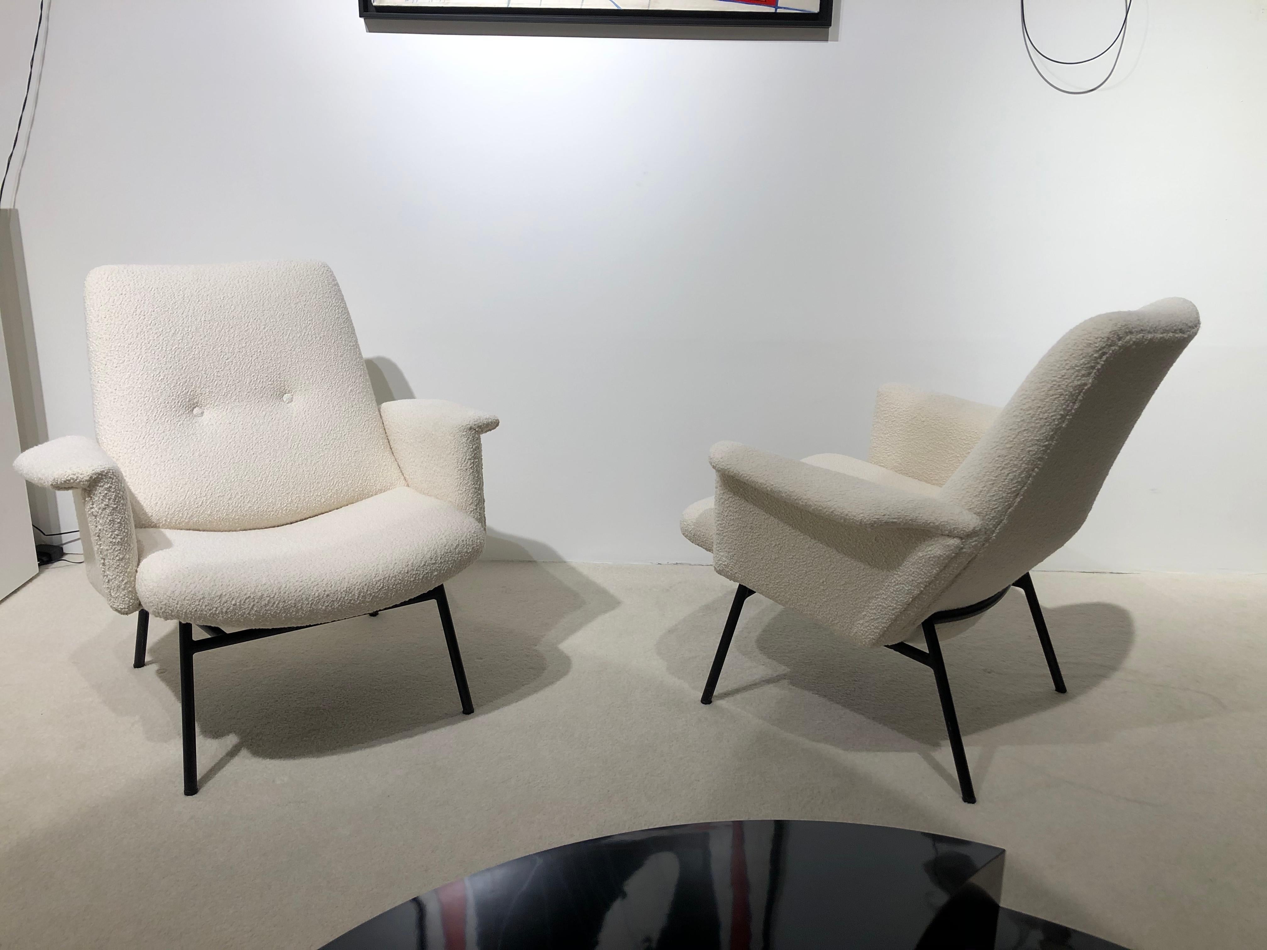 Pair of Armchairs by Pierre Guariche, 1960 For Sale 2