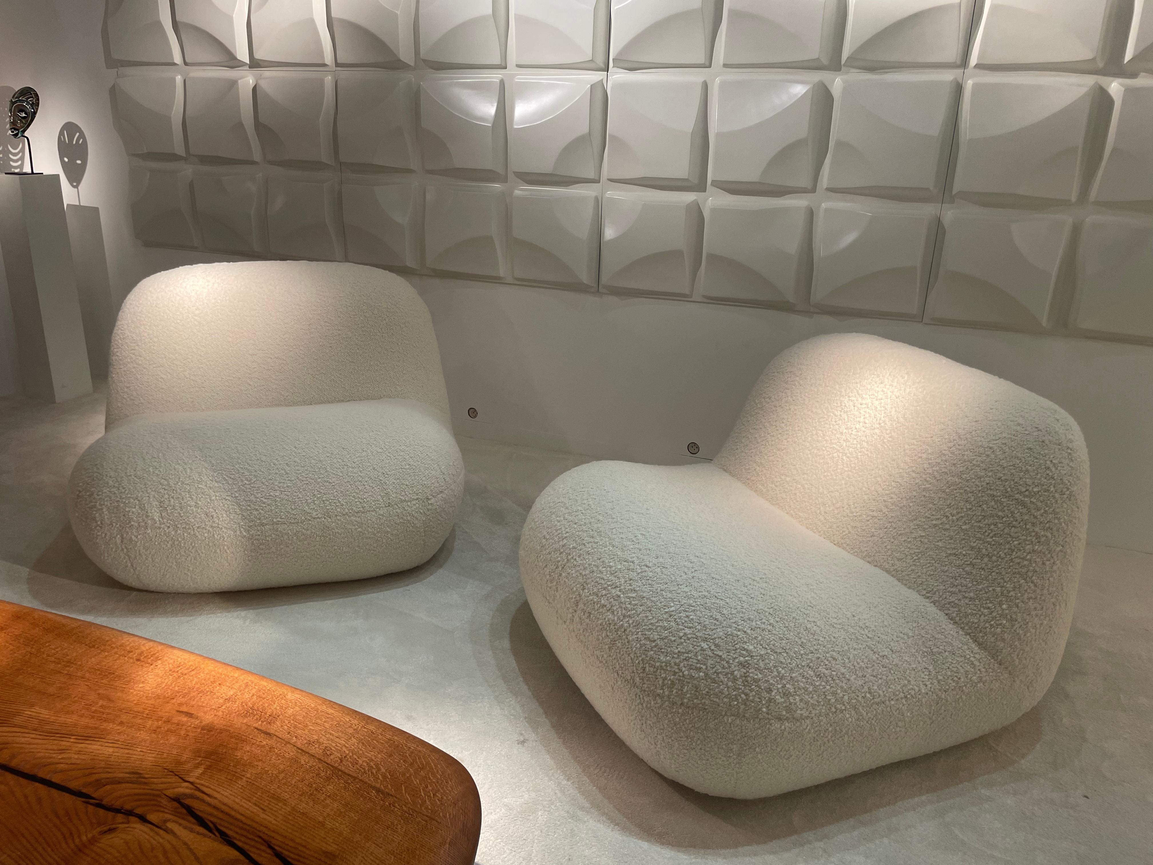 Pair of Armchairs by Rino Maturi In Good Condition In Saint-Ouen, FR