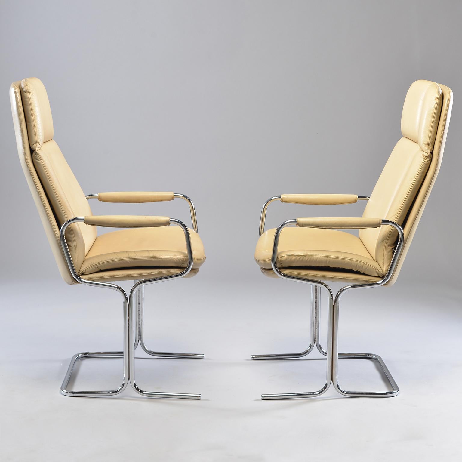 pieff dining chairs