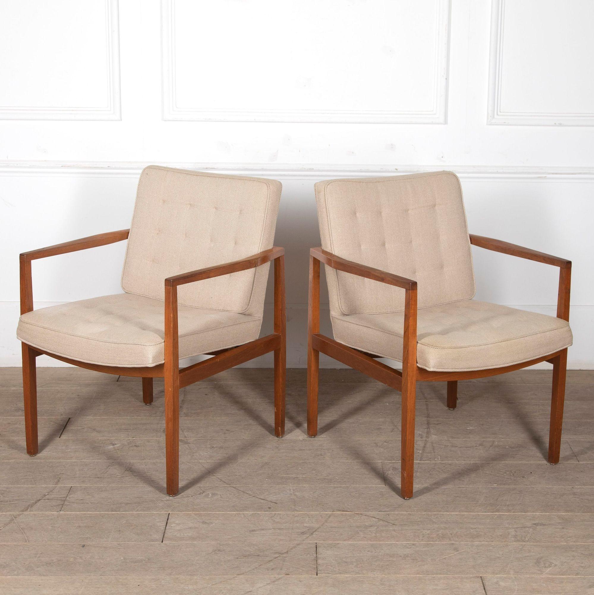 20th Century Pair of Armchairs by Vincent Cafiero for Knoll International For Sale