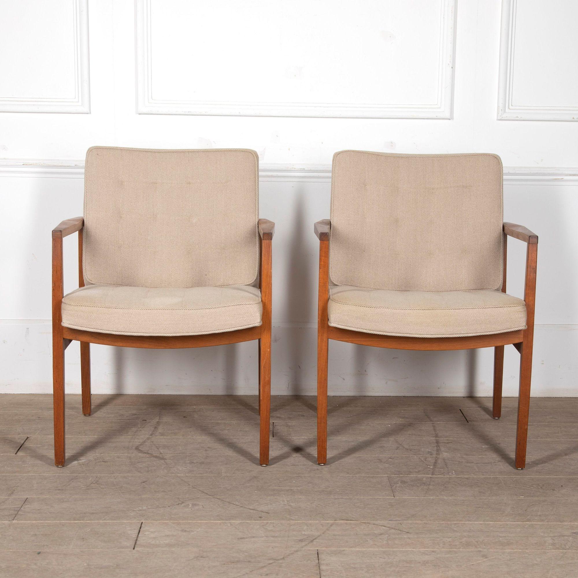 Pair of Armchairs by Vincent Cafiero for Knoll International For Sale 2