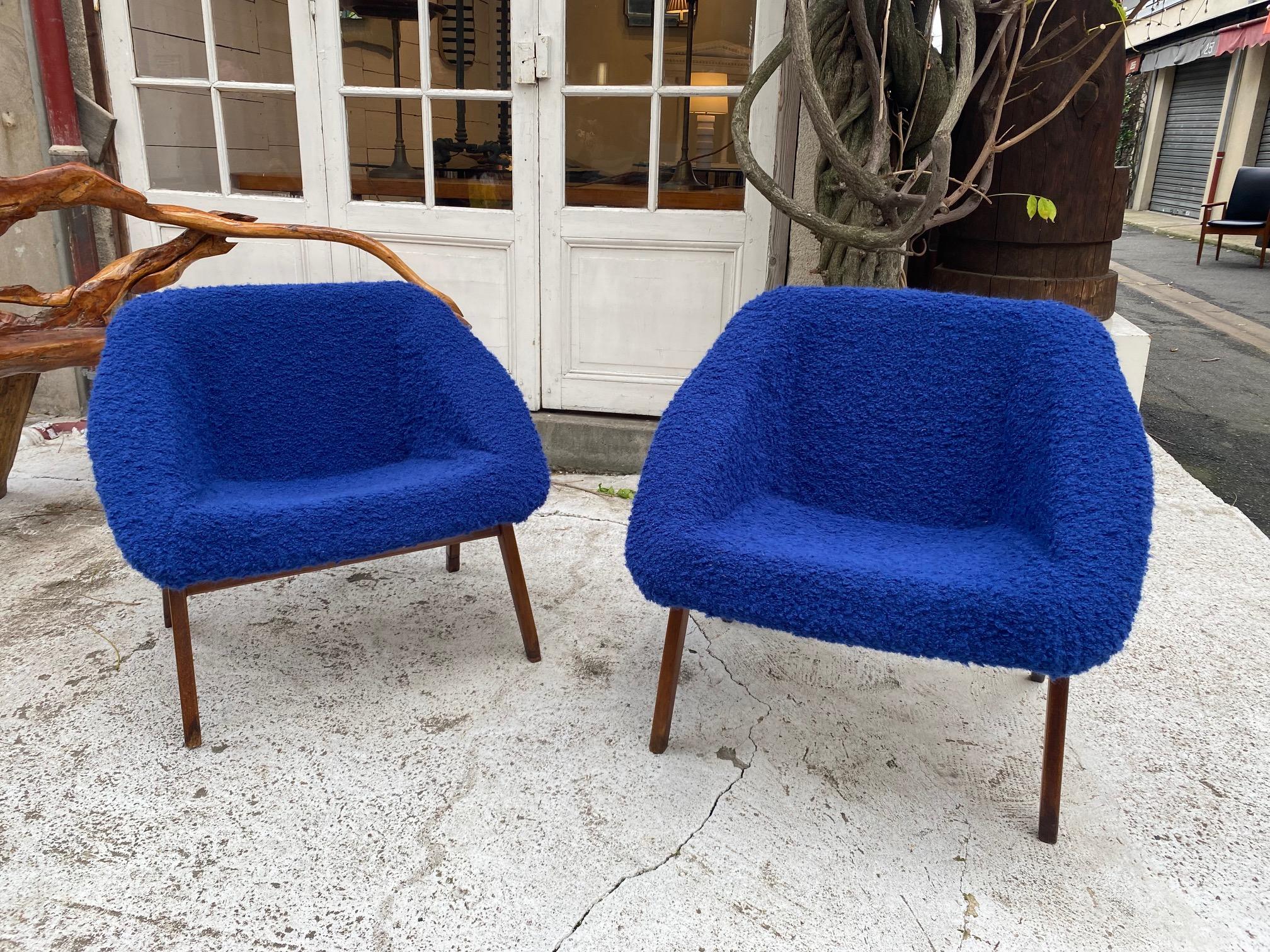 Pair of armchairs 