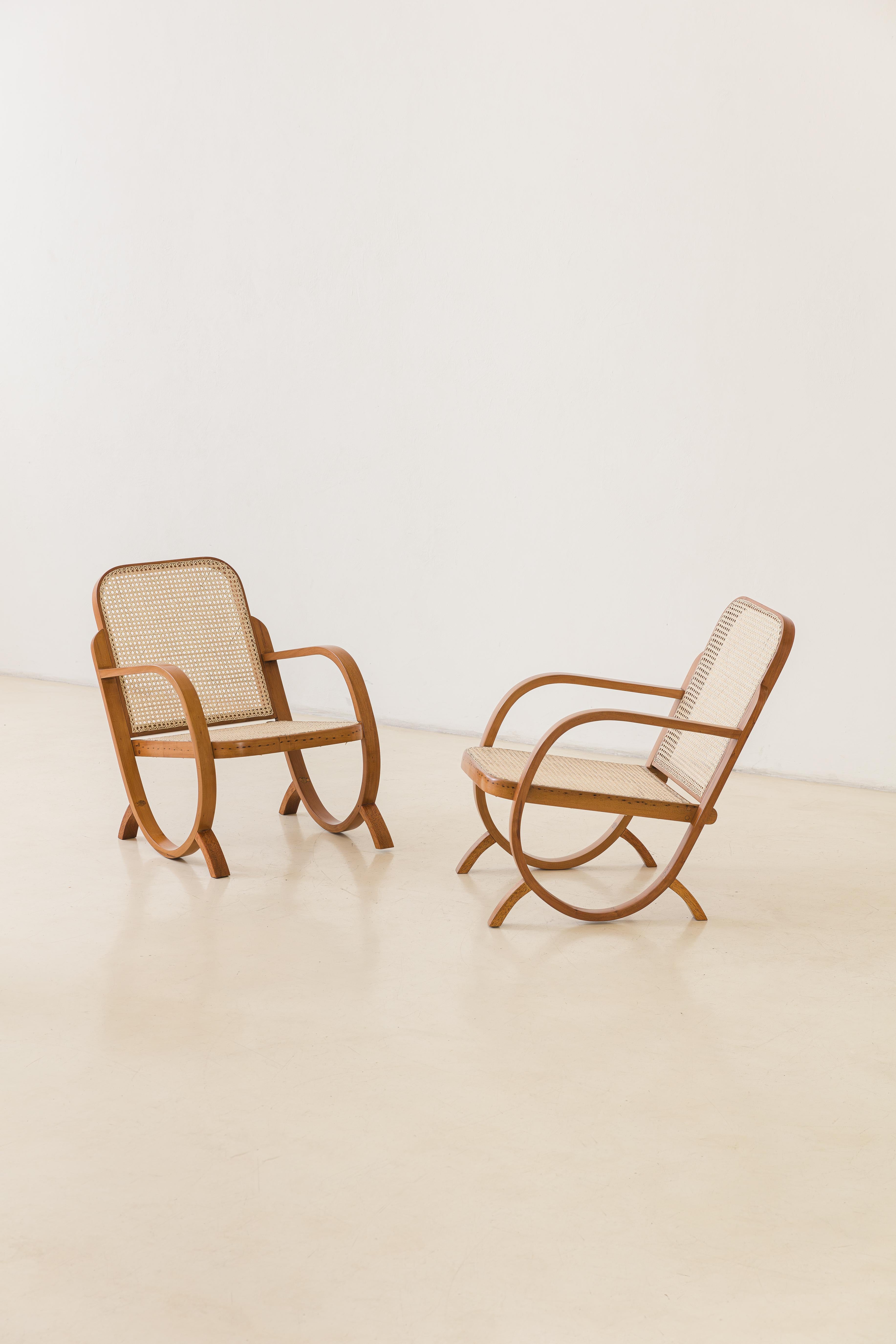 Brazilian Pair of Armchairs by Moveis Gerdau, Bentwood and Cane, 1930 For Sale