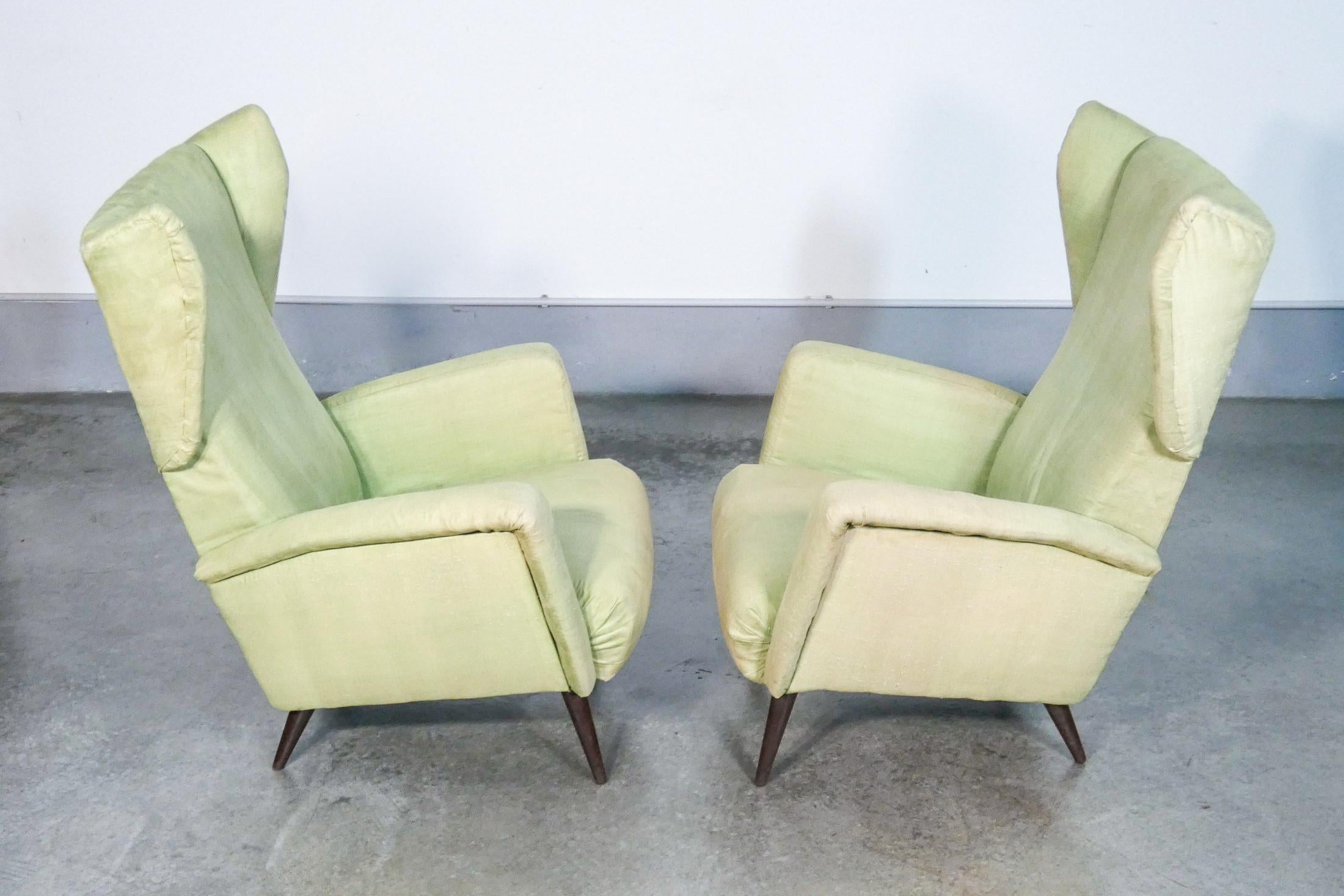 Pair of Armchairs, Design Giò Ponti for Cassina, 1950s, for Hotel Royal, Naples 2