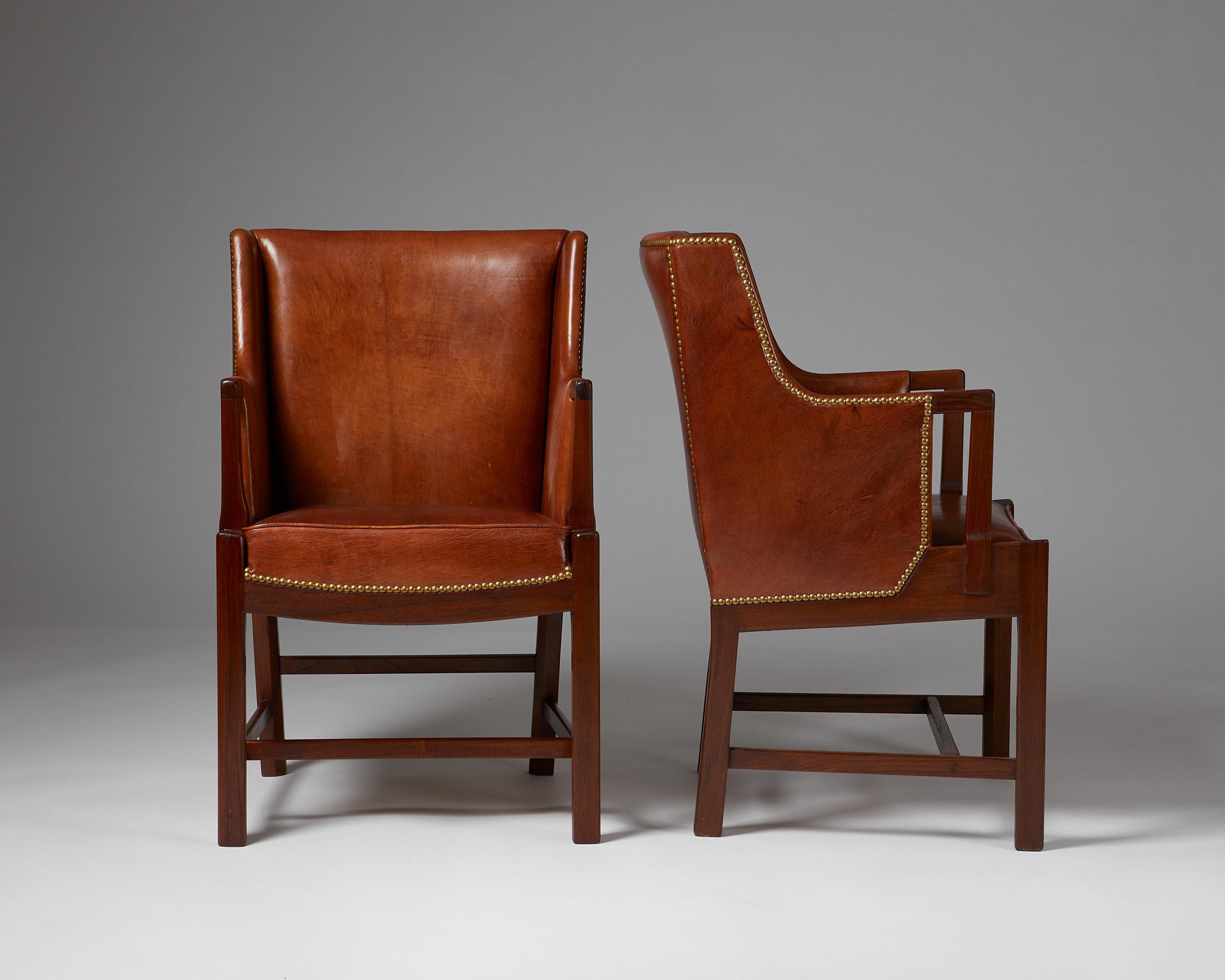 Mid-Century Modern Pair of Armchairs Designed by Hans J. Wegner and Palle Suenson