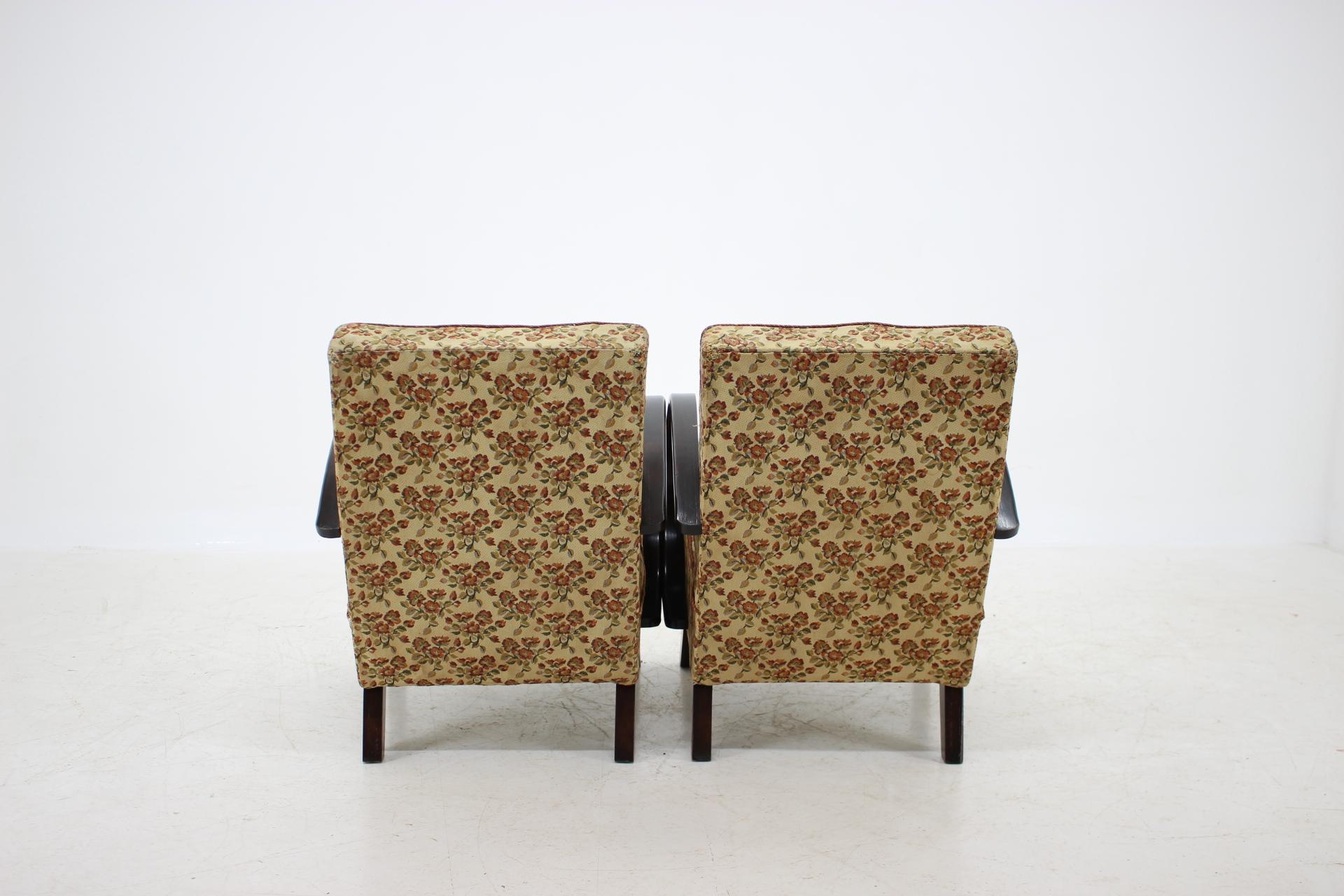 Mid-20th Century Pair of Armchairs Designed by Jindřich Halabala, 1960s For Sale
