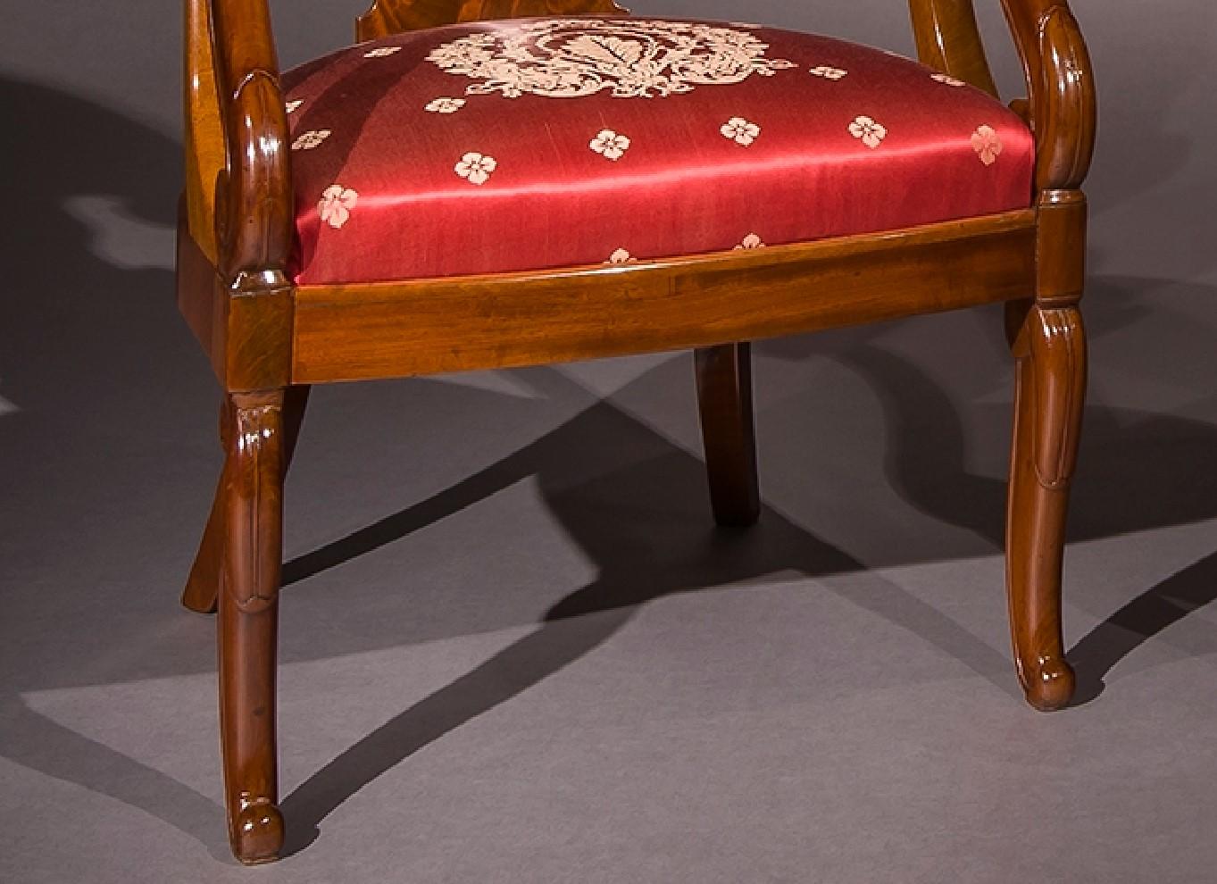 Ein Paar Sessel En Gondoles (Amerikanische Klassik) im Angebot