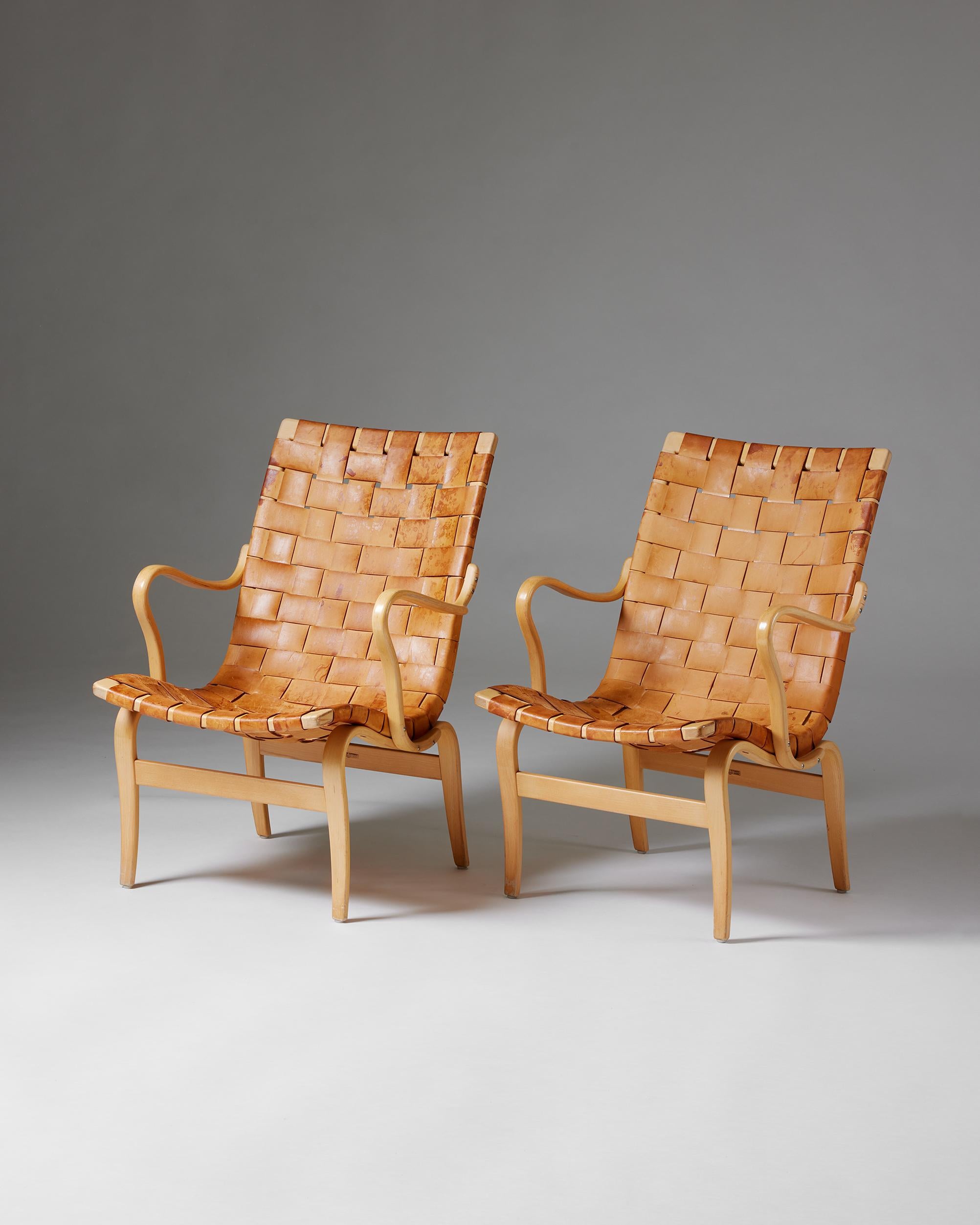 Mid-Century Modern Pair of armchairs ‘Eva’ designed by Bruno Mathsson for Karl Mathsson, Swedish For Sale