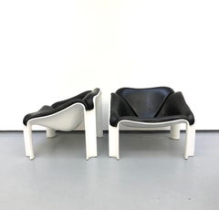 Paire de fauteuils F300 de Pierre Paulin