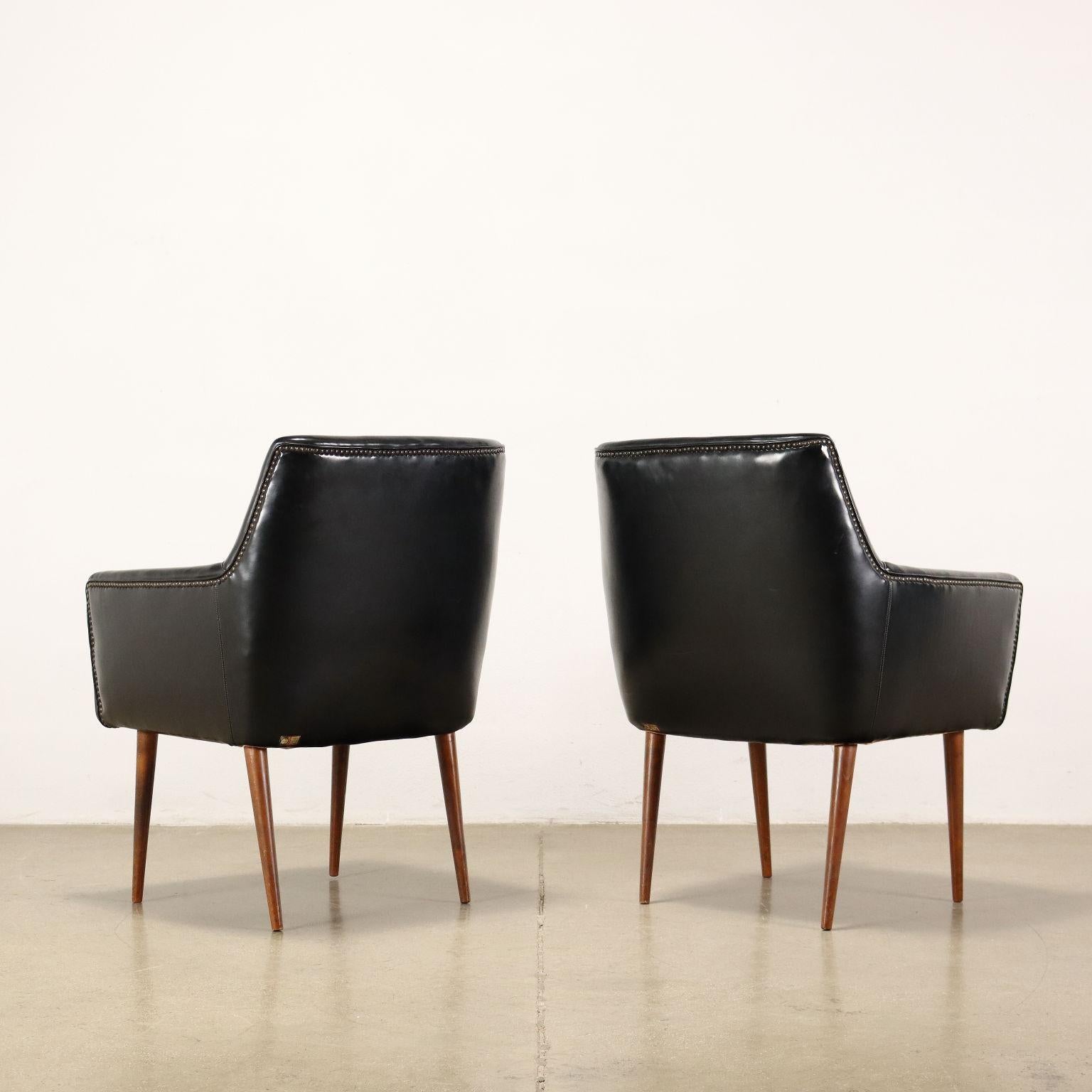 Paar Sesselschaum-Sessel, Italien 1950er-1960er Jahre im Angebot 2