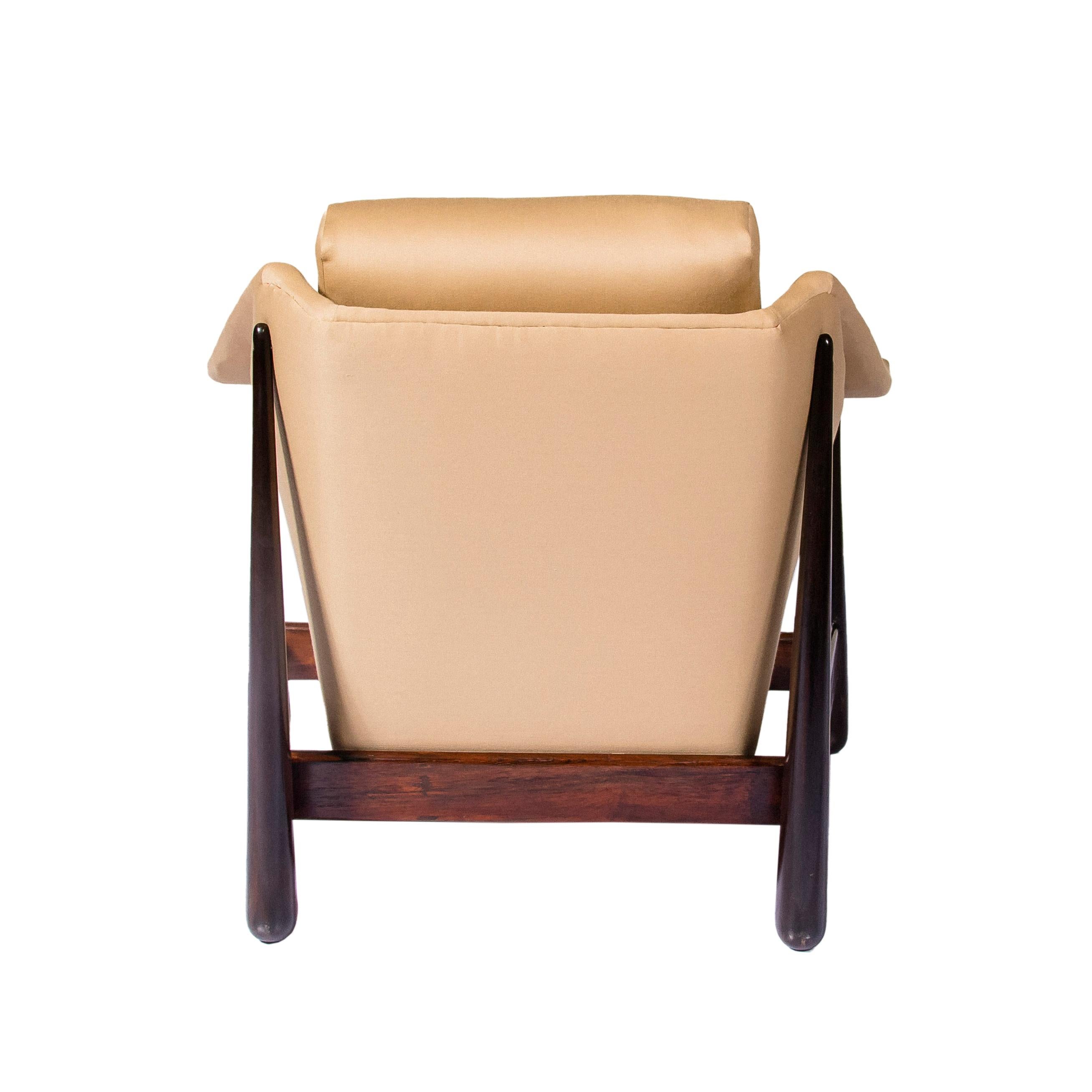 Metà XX secolo Coppia di poltrone in vendita