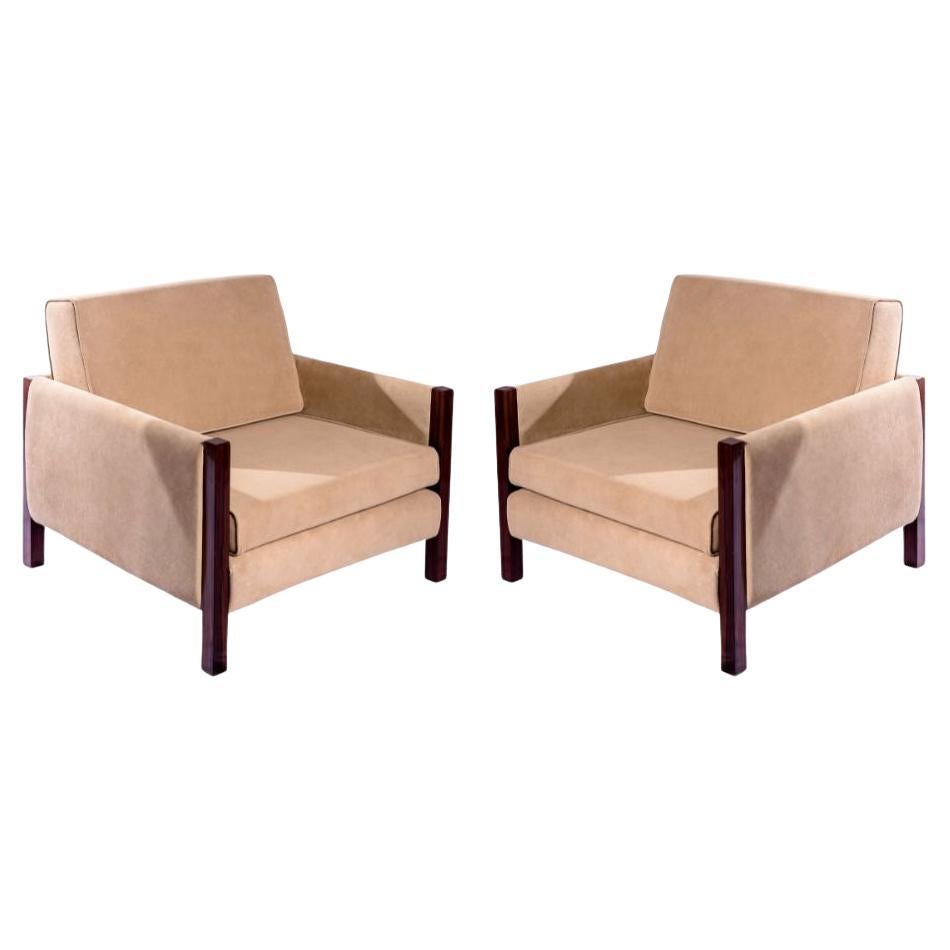 Coppia di poltrone in vendita