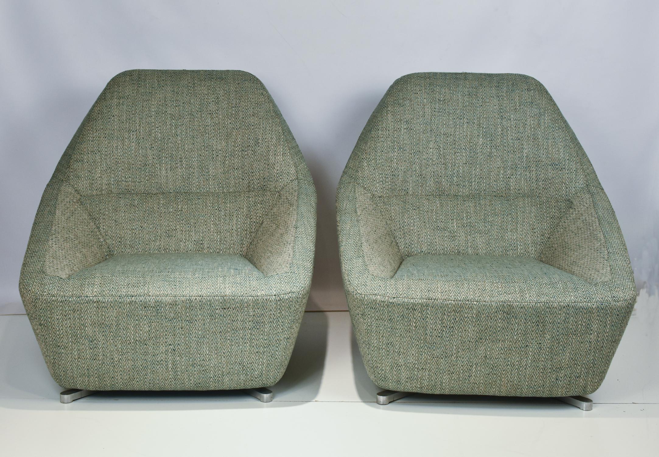 
Pair of armchairs, François Bauchet 1990's
Model Pluriel armchair.
 Cinna editions. Designer François Bauchet.
Reupholstered with Guell Lamadrid fabric