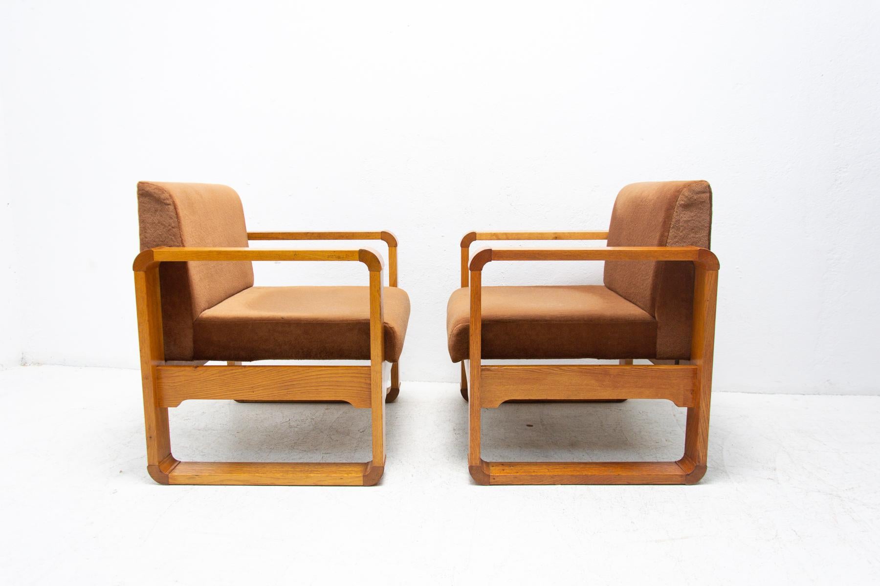 Pair of Armchairs from Prague Hotel, Czechoslovakia, 1970´s 2