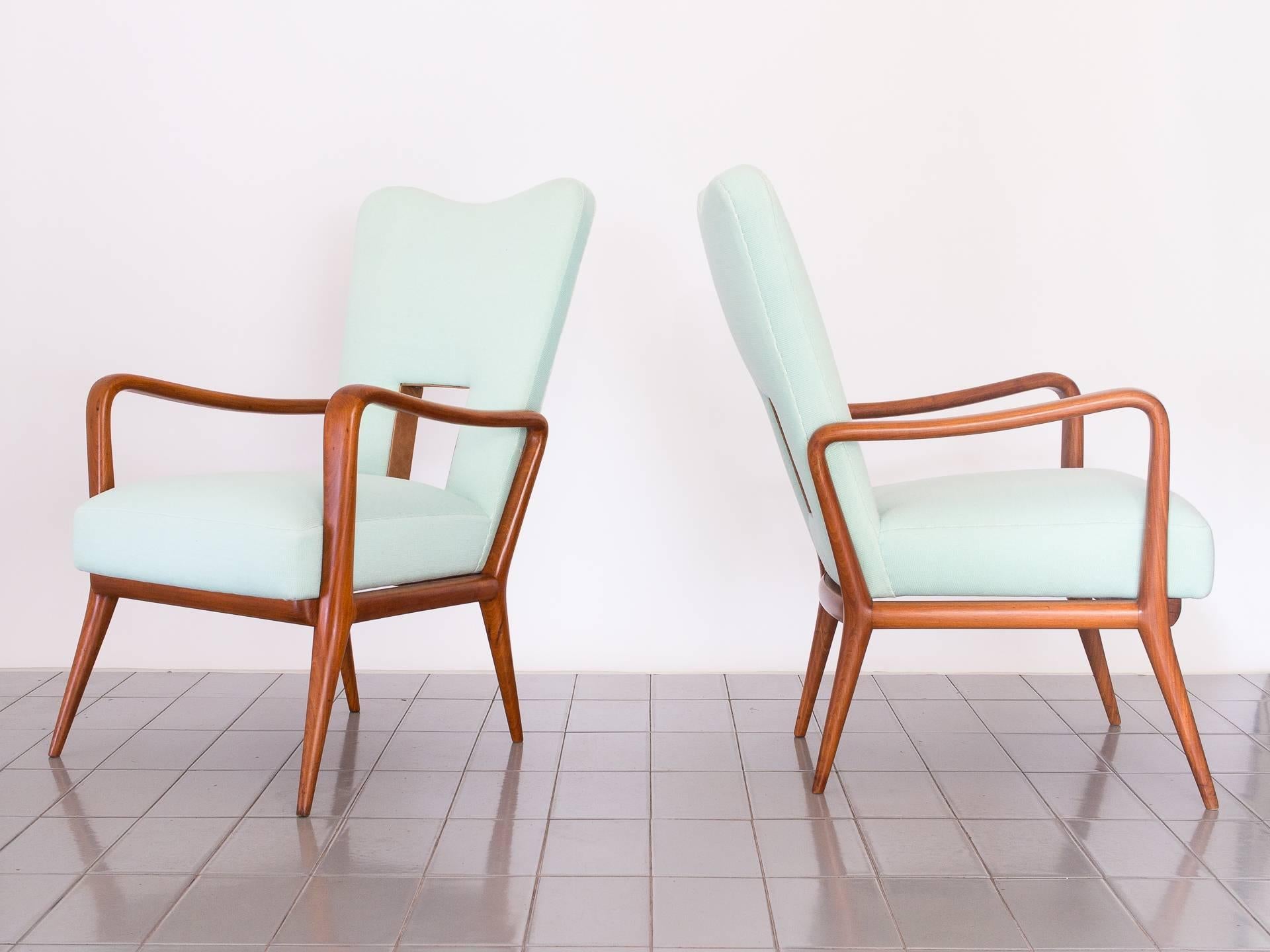 These exquisite chairs were produced in São Paulo Brazil in the 1950s by Luiz Pássaro, one of the best woodworkers from the period. Their elegance and craftsmanship quality are beyond standards, and their uniqueness surely Stand apart. Luiz Pássaro