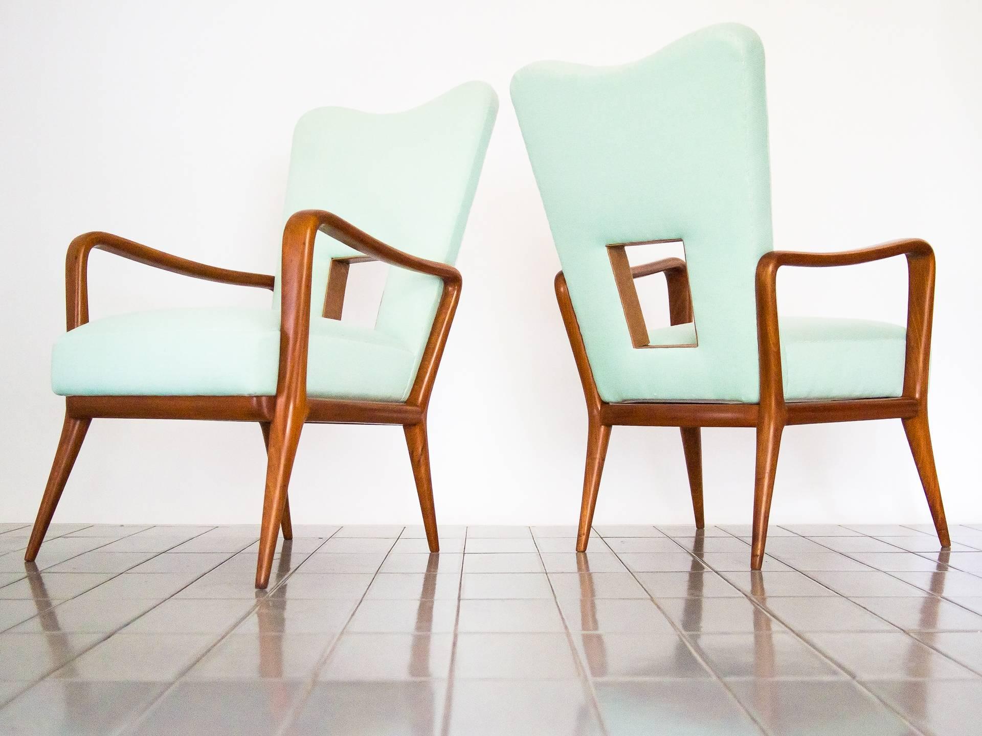 20th Century 1950s Pair of Armchairs in Cabreúva Wood Produced by Luiz Pássaro, Brazil Modern