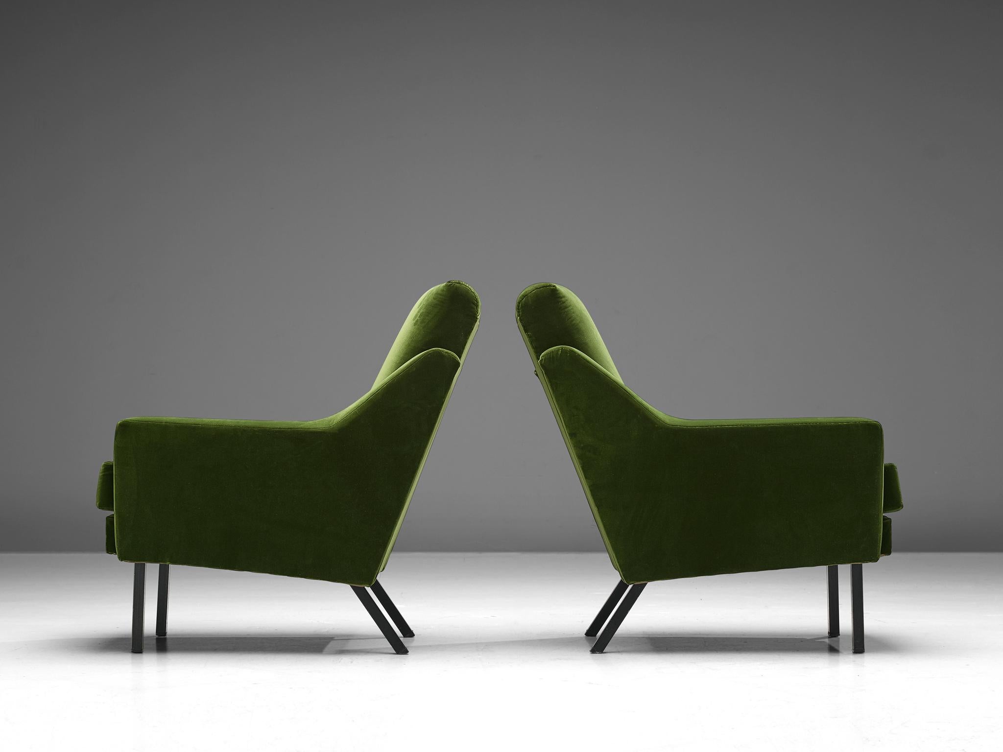 Italian Pair of Armchairs in Green Velvet Upholstery