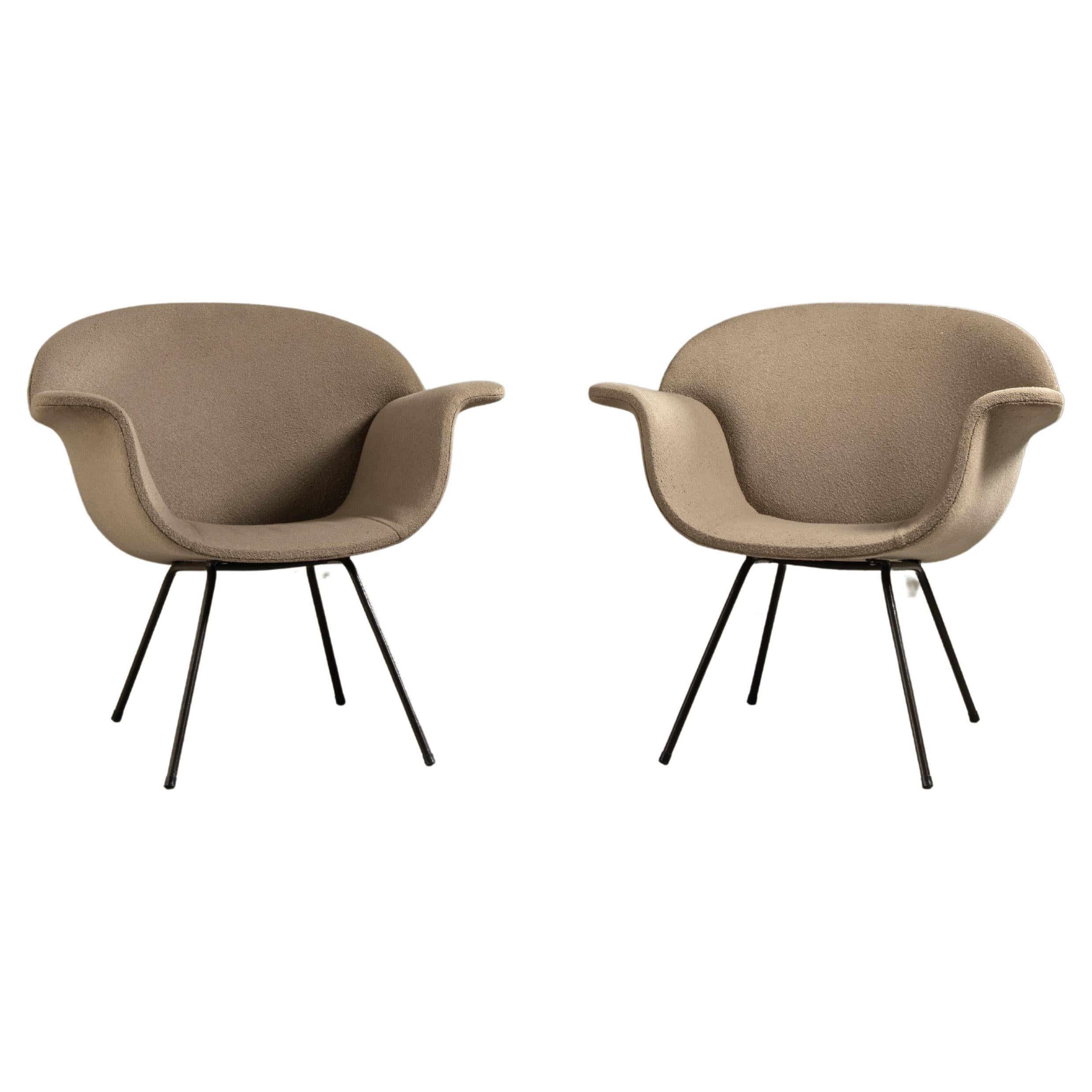 Pair of armchairs in grey fabric, by Carlo Hauner, Brazilian Mid-Century Modern For Sale