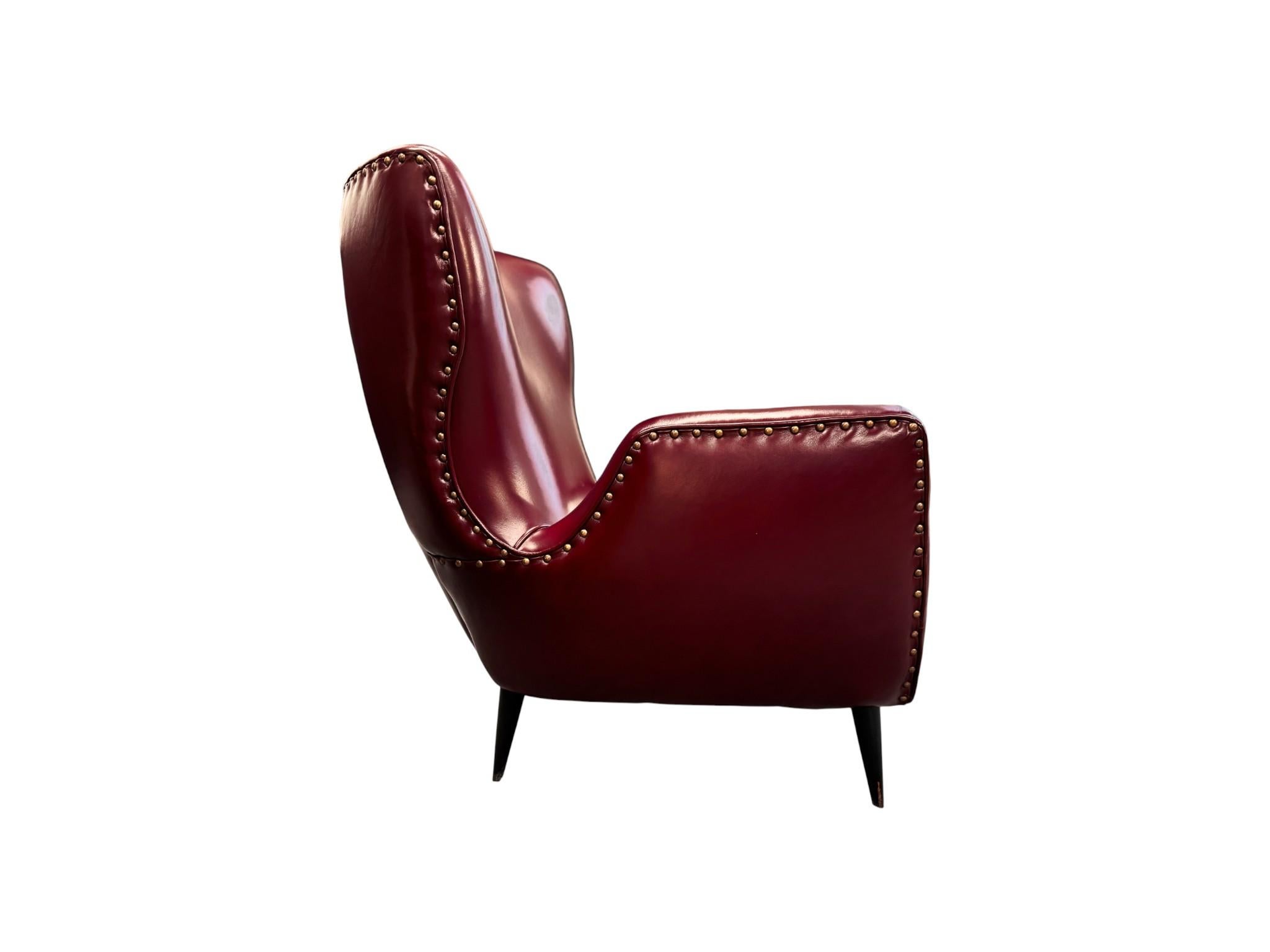 Pareja de Sillones en Madera, Cuero y Boucle, Carlo Hauner, Años 50 - Lote 466 en venta 3