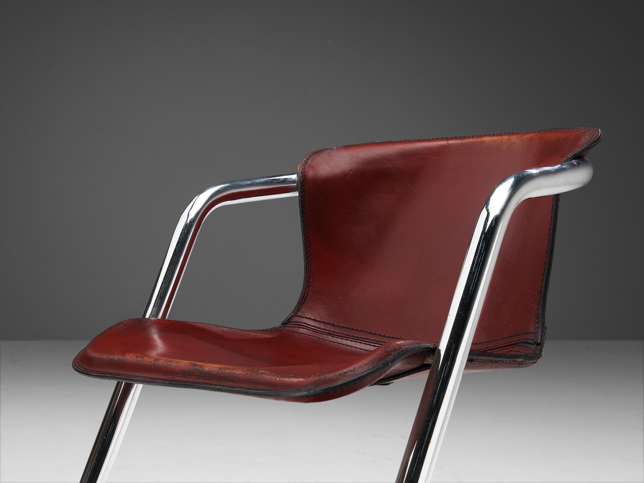 Mid-Century Modern Italian Pair of Armchairs in Red Saddle Leather and Chromed Metal