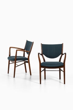 Pair of Armchairs in Rosewood and Original Fabric by Finn Juhl, 1946