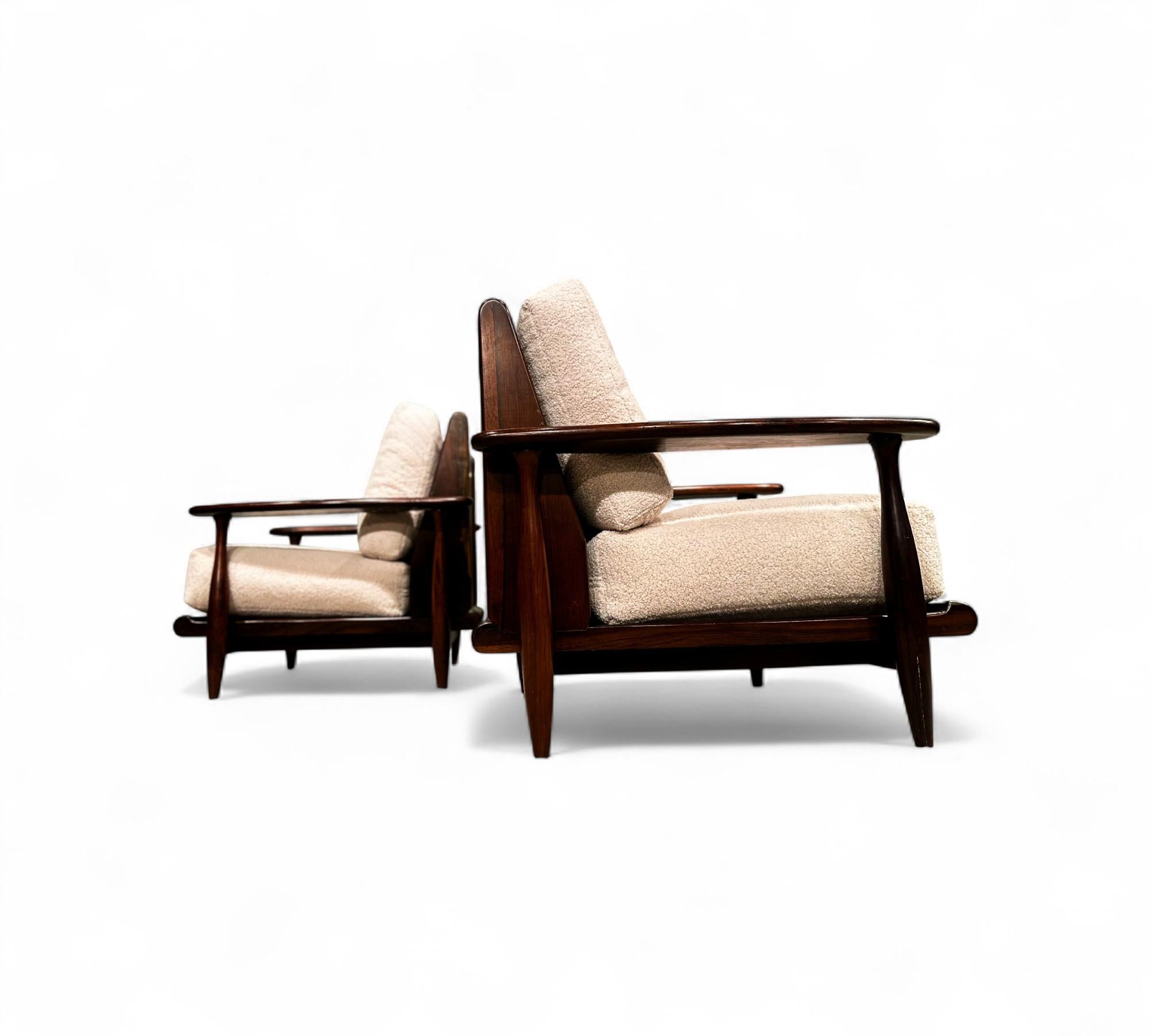 Paar Sessel aus Rosenholz und Boucle, Liceu De Artes, 1960er Jahre - Lot 218 (Holzarbeit) im Angebot
