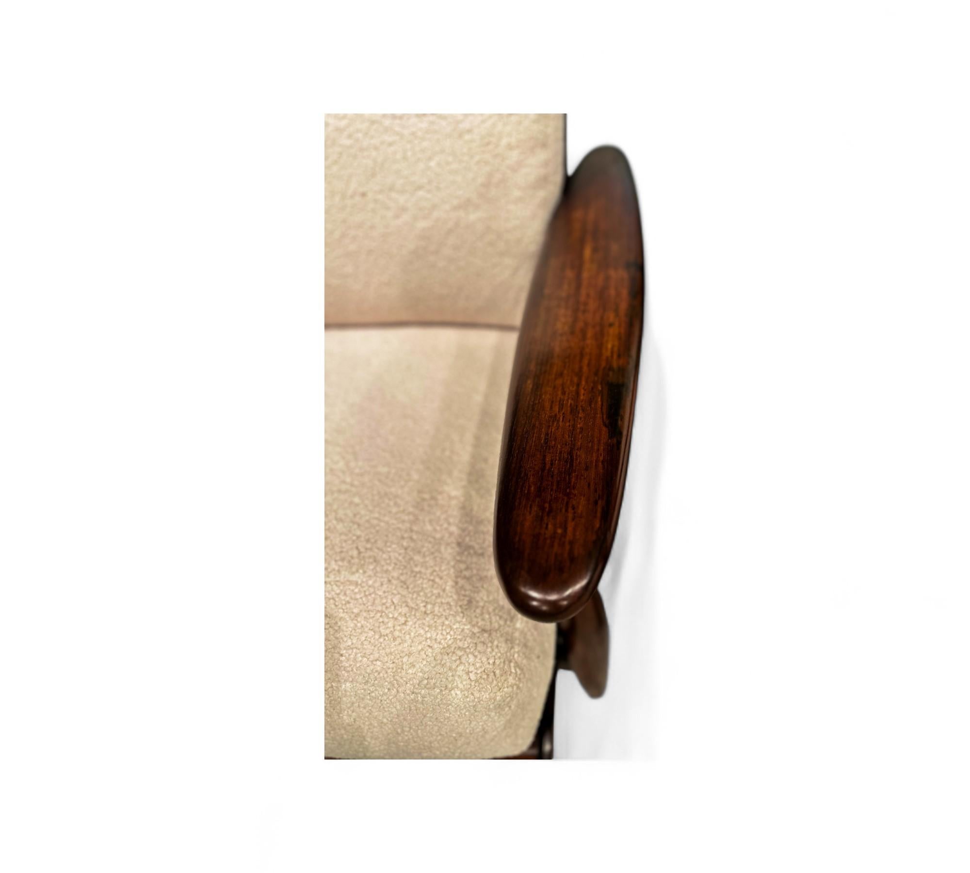 Paar Sessel aus Rosenholz und Boucle, Liceu De Artes, 1960er Jahre - Lot 218 im Angebot 4