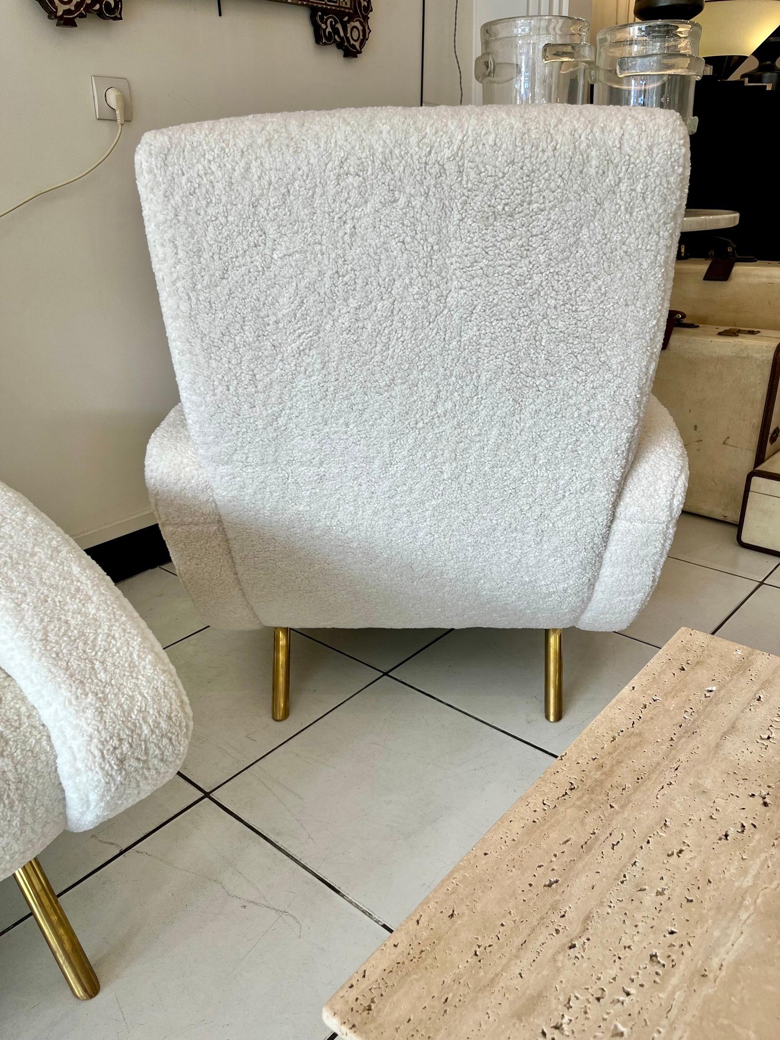 Pair of Armchairs in Soft White Fabric For Sale 2
