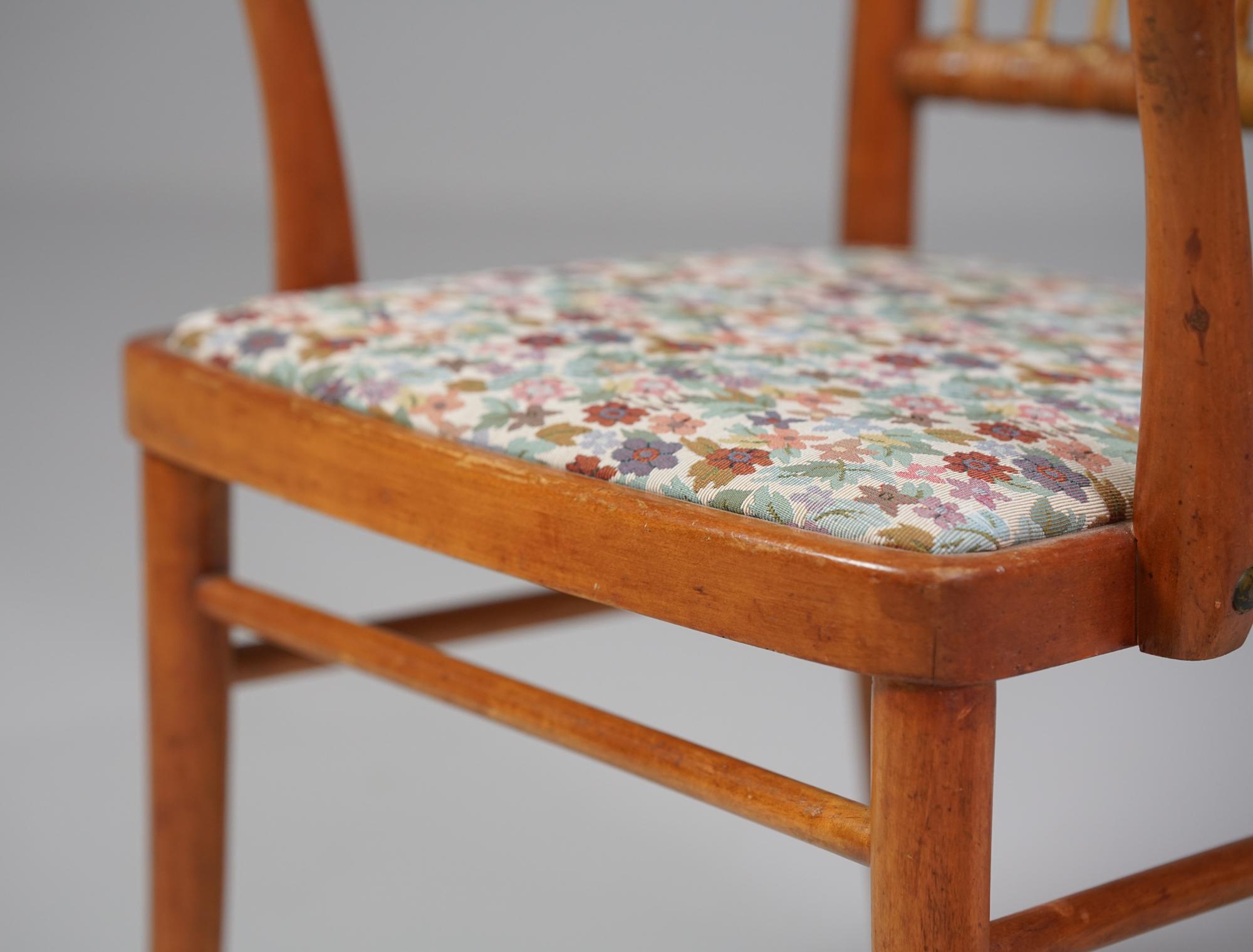 Metà XX secolo Coppia di poltrone in stile Josef Franck, Finlandia, anni '40 in vendita