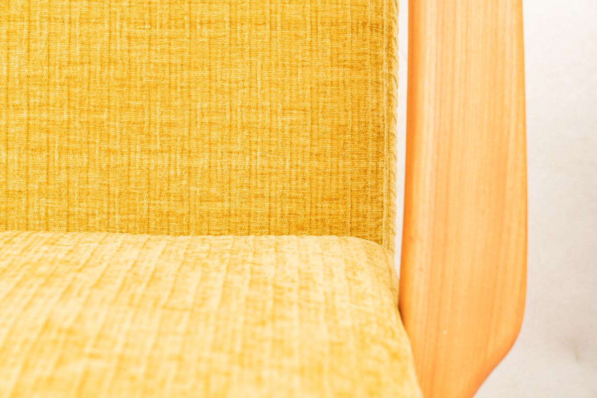 Coppia di poltrone in teak in vendita 4