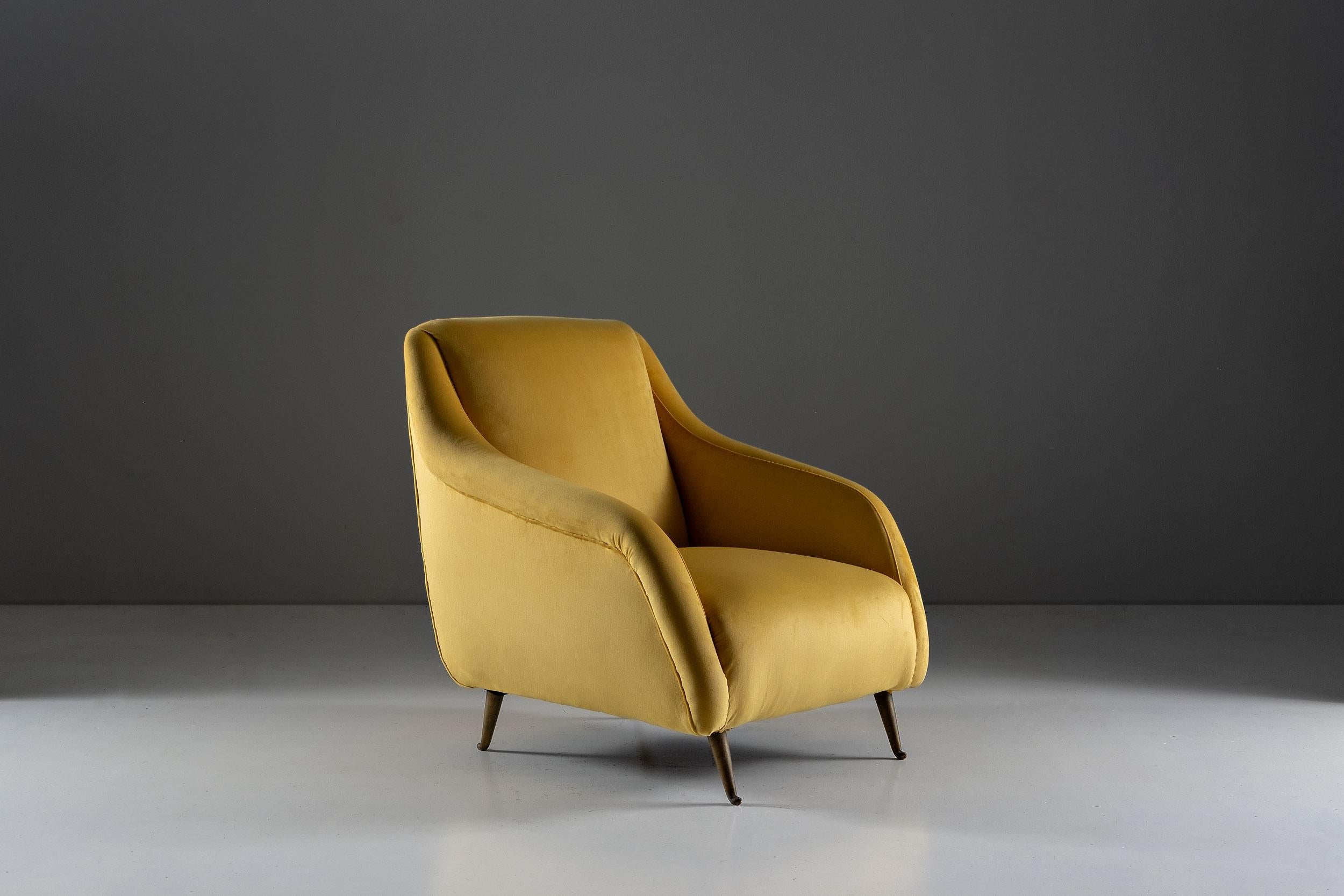 Mid-Century Modern Paire de fauteuils dans le style de Carlo De Carli Italian Design, circa 1950 en vente