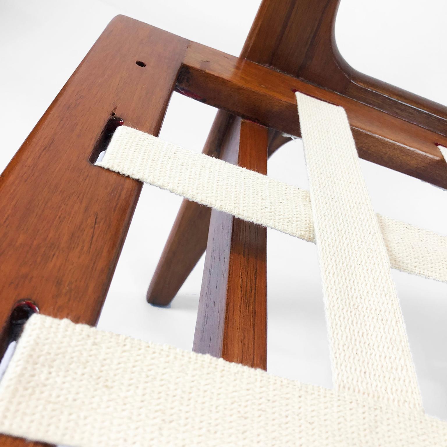 Milieu du XXe siècle Paire de fauteuils dans le style de Clara Porset en vente