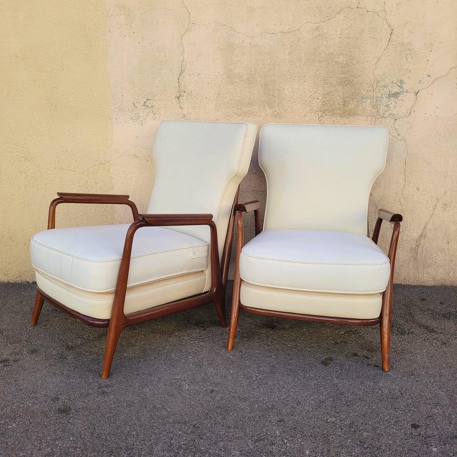 Mid-Century moderno Coppia di poltrone nello stile di G Scapinelli, fine XX secolo in vendita