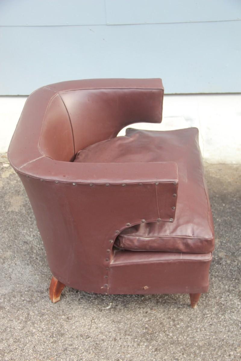 Paire de fauteuils hongrois Art Déco Lajos Kozma en faux cuir marron des années 1930  en vente 3