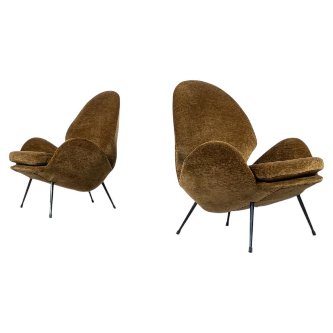 Pair of Armchairs, Italy, 1950s - New Velvet Upholstey