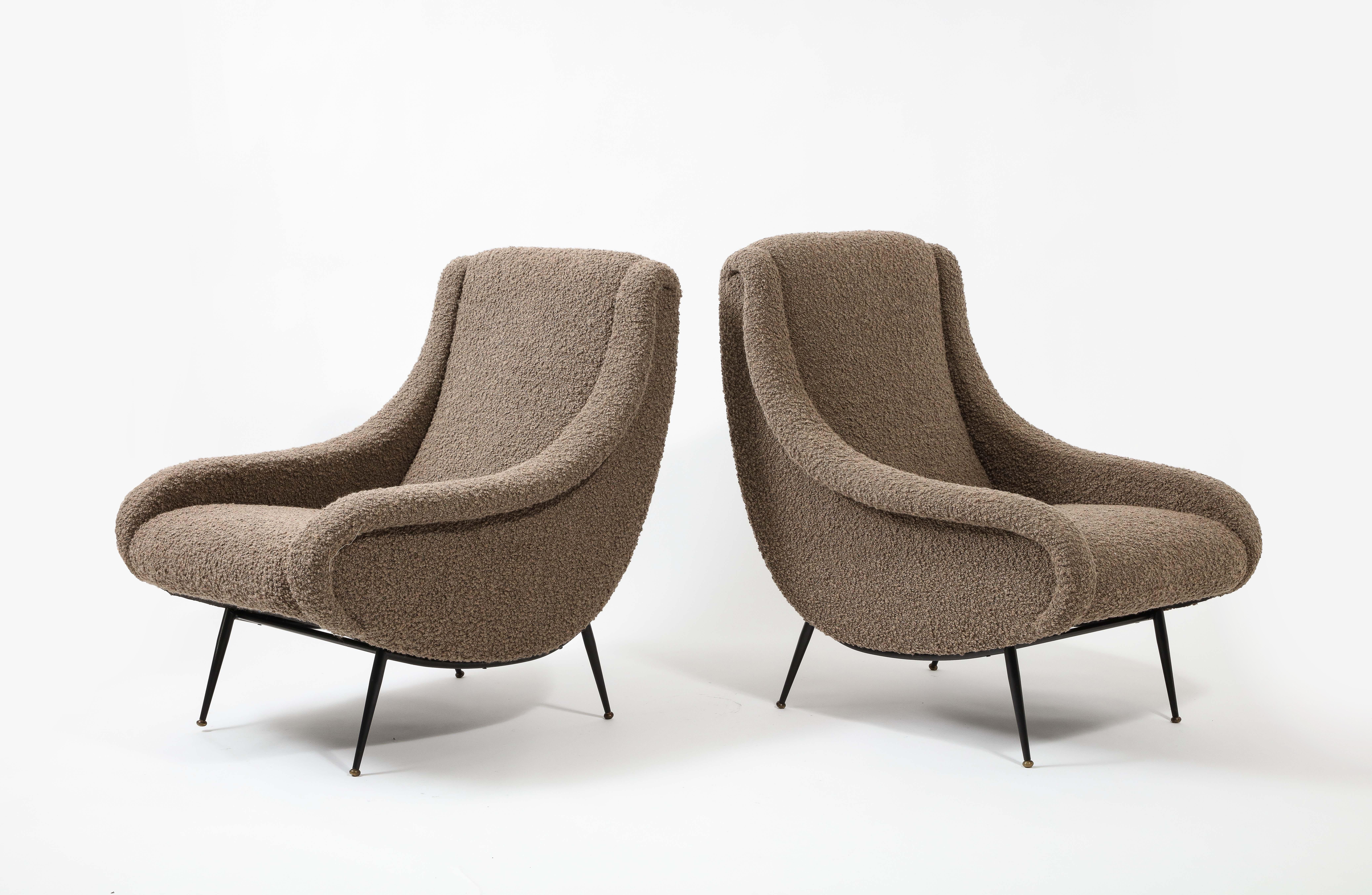 Mid-Century Modern Pair of Zanuso Style Armchairs in Boucle, Italy 1960's For Sale
