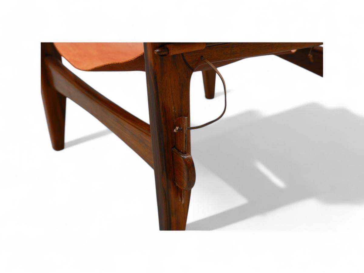 Pair of Armchairs “Kilin” in Hardwood and Leather by Sergio Rodrigues, c. 1960s For Sale 3